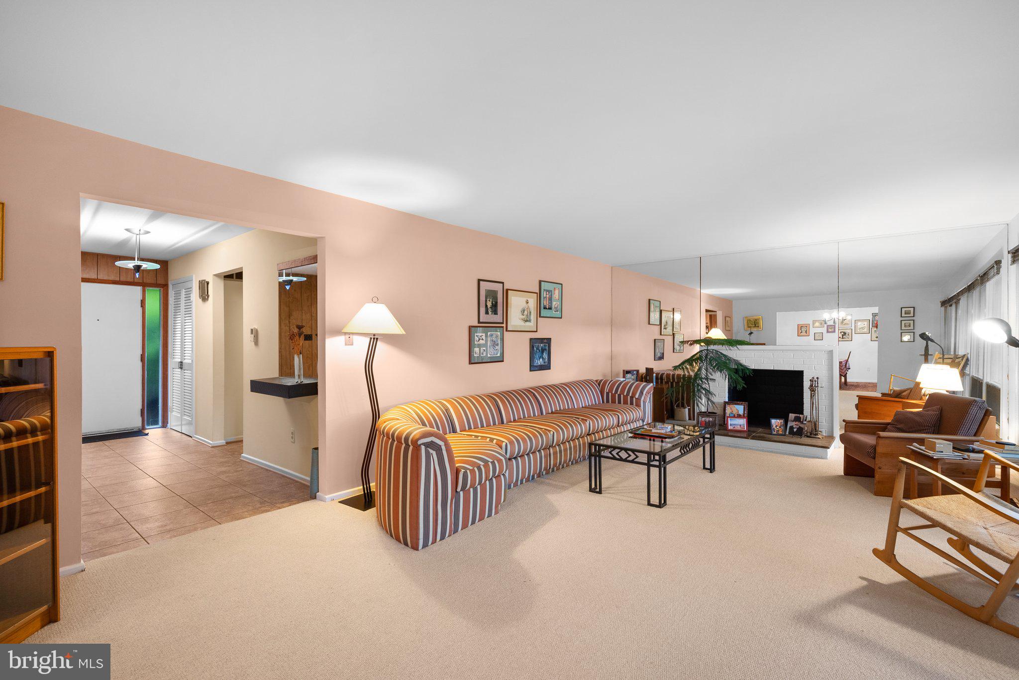 CREST PARK - Residential