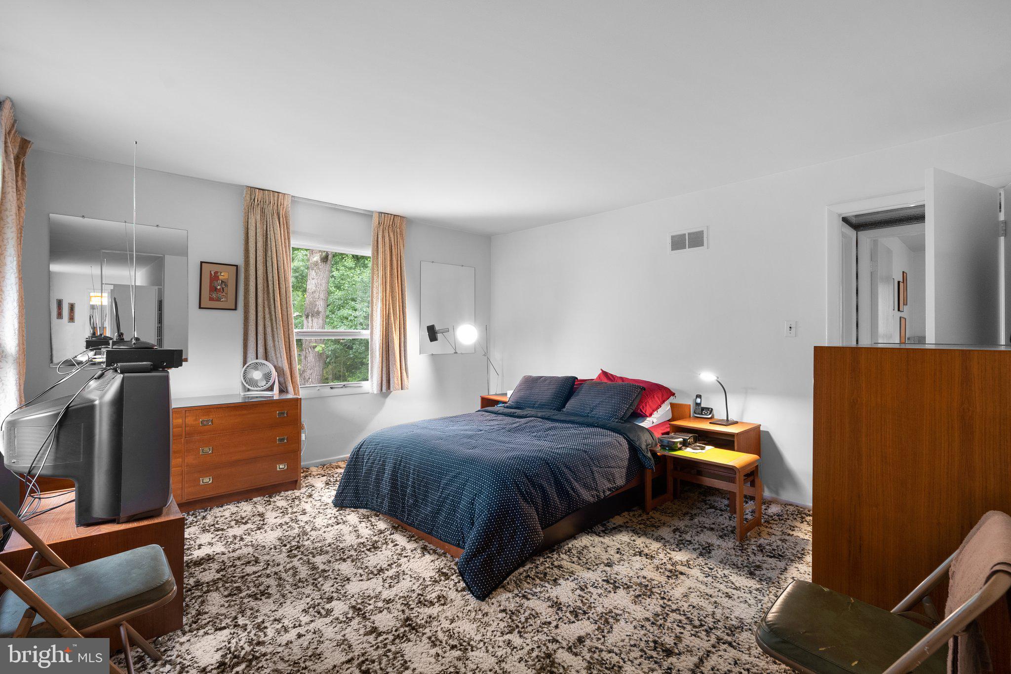 CREST PARK - Residential