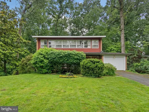 1007 La Grande Road, Silver Spring, MD MLS: MDMC2181594