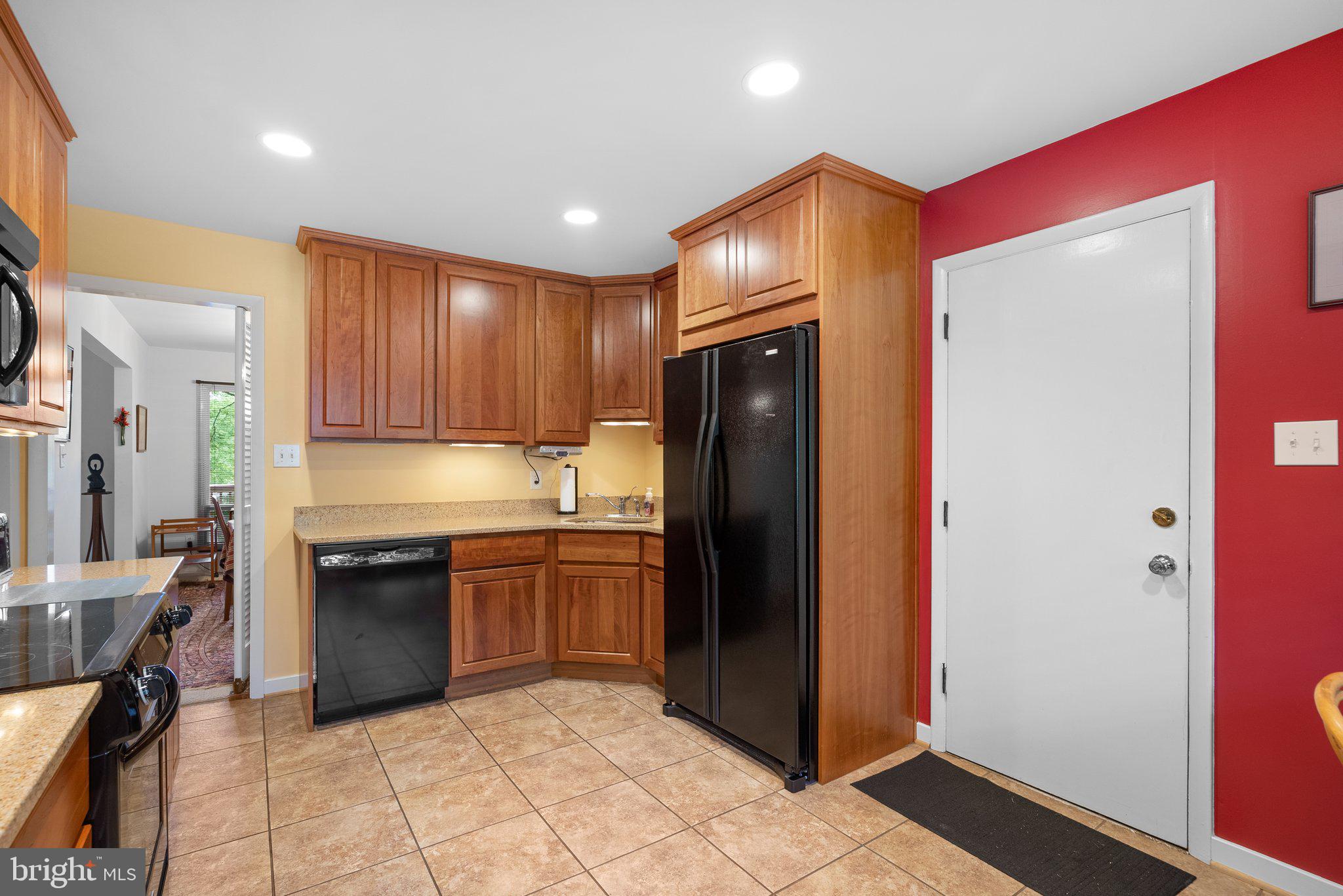 CREST PARK - Residential