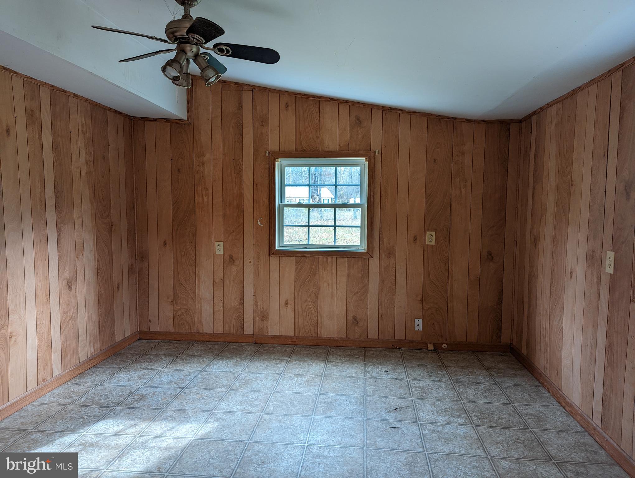 NORTH RIVER RUN - Residential