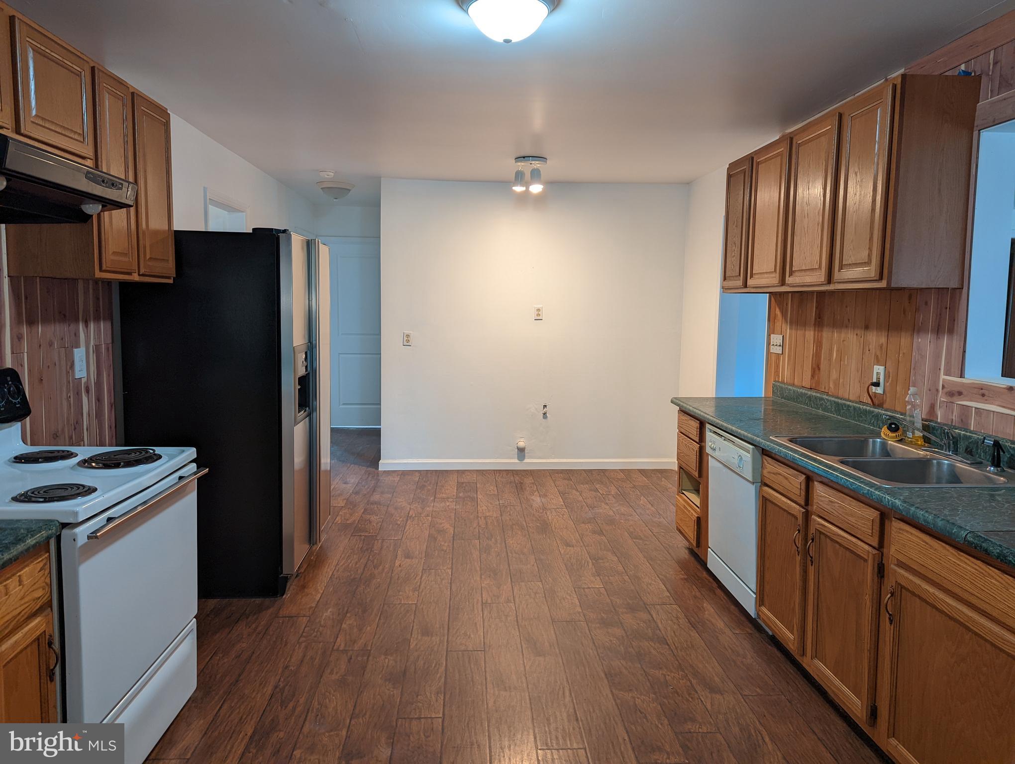 NORTH RIVER RUN - Residential