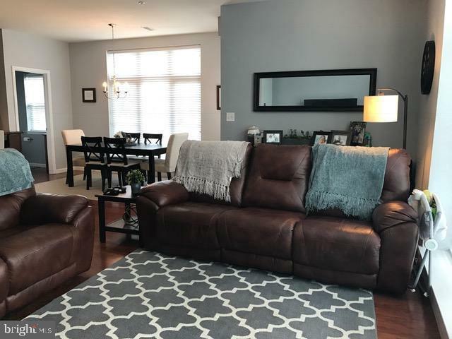 Decked out townhome available for rent in the desirable Towns at Meridian. Conveniently located to major access routes with ample shopping, dining, and recreation all located within a 5 minute drive from your front door. Neighborhood amenities include a warming fire pit, park, and neighborhood bike path.