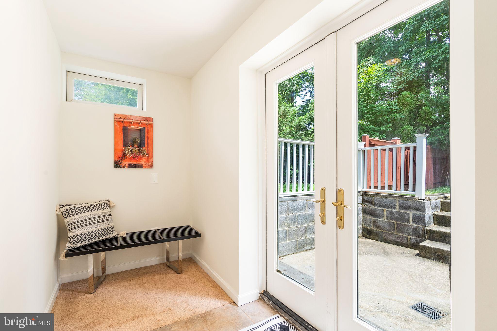 MONROE MANOR - Residential Lease