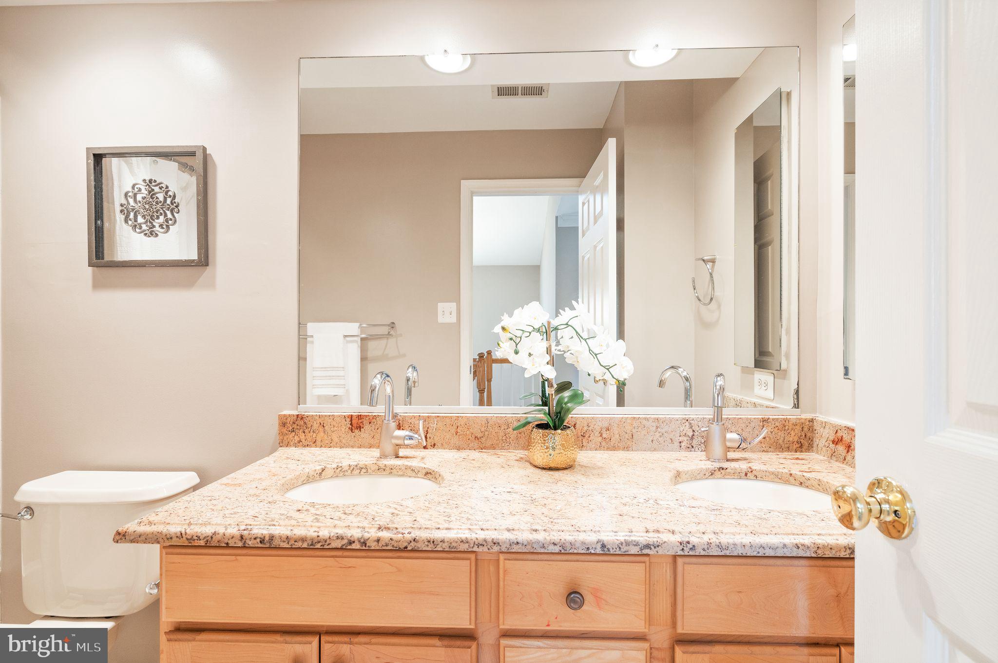 MONROE MANOR - Residential Lease