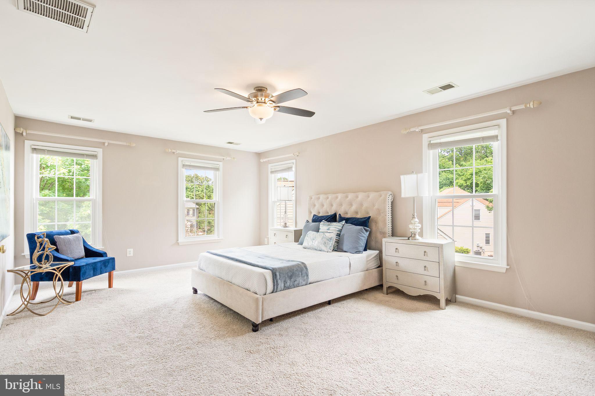 MONROE MANOR - Residential Lease