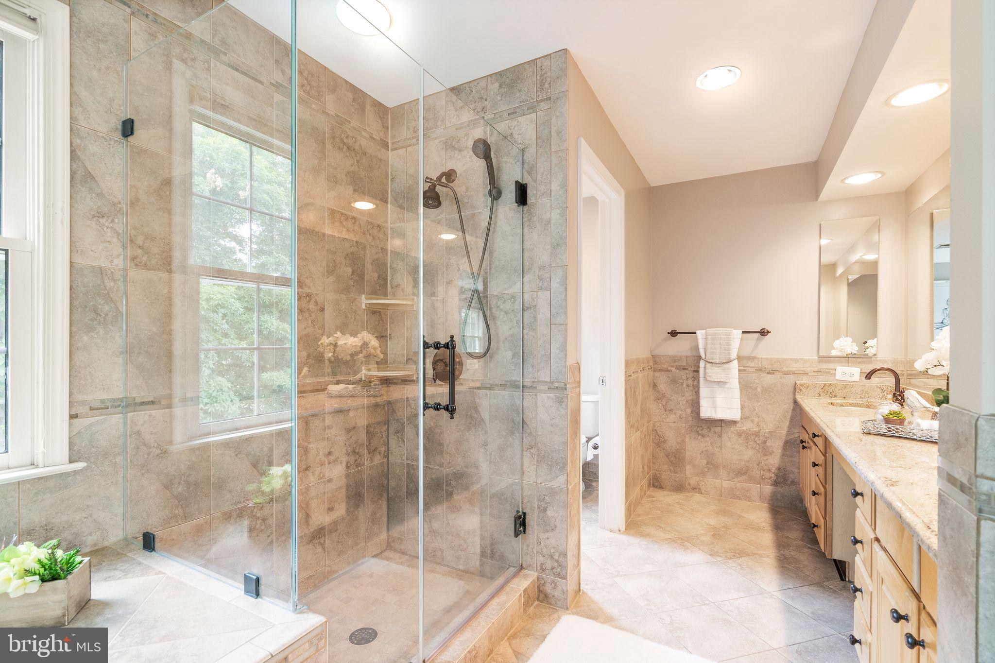 MONROE MANOR - Residential Lease