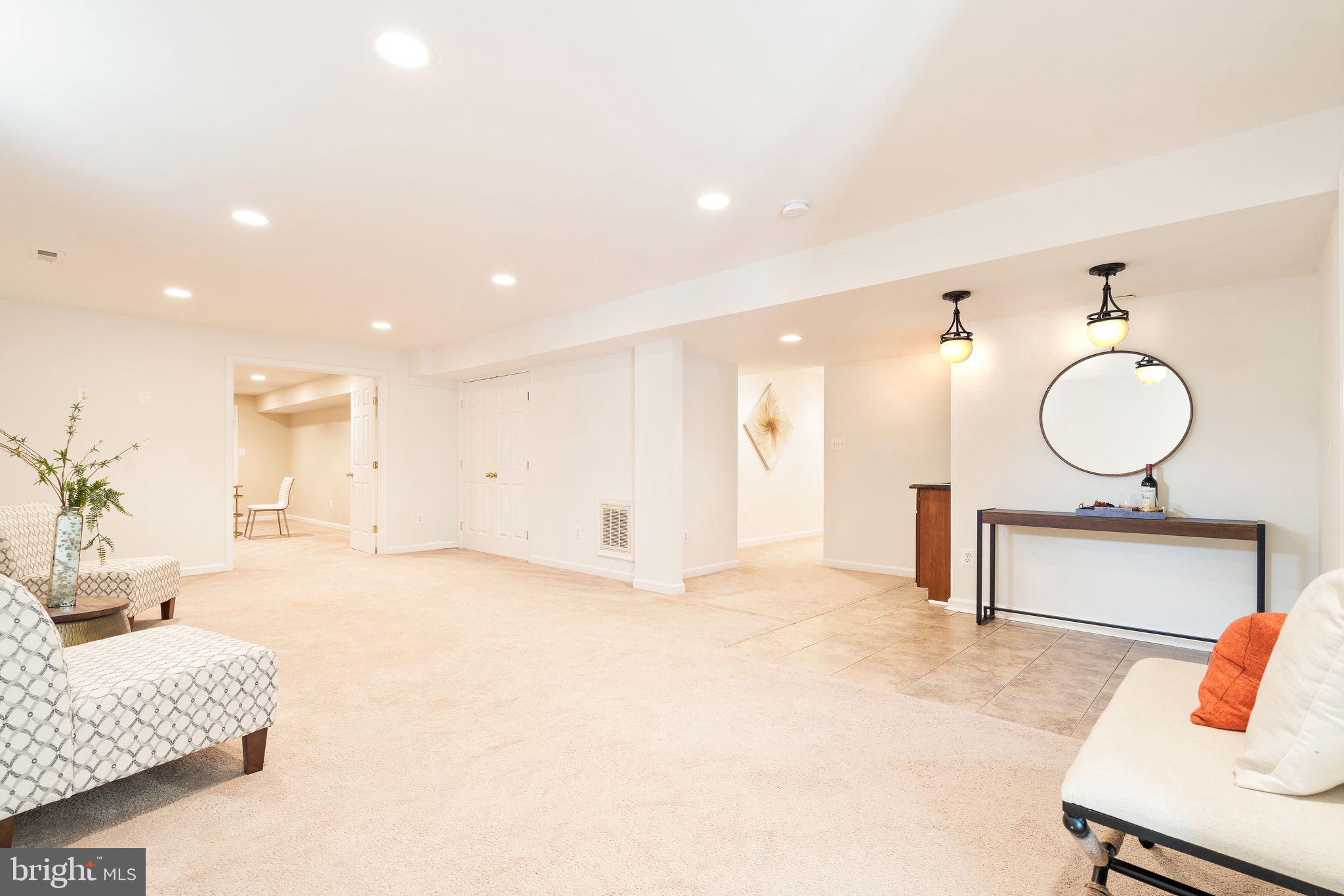 MONROE MANOR - Residential Lease