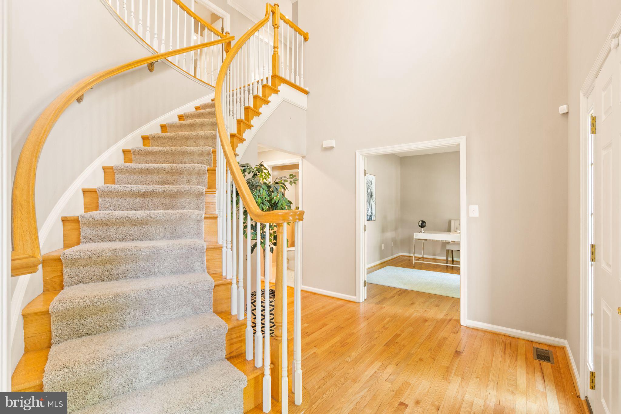 MONROE MANOR - Residential Lease