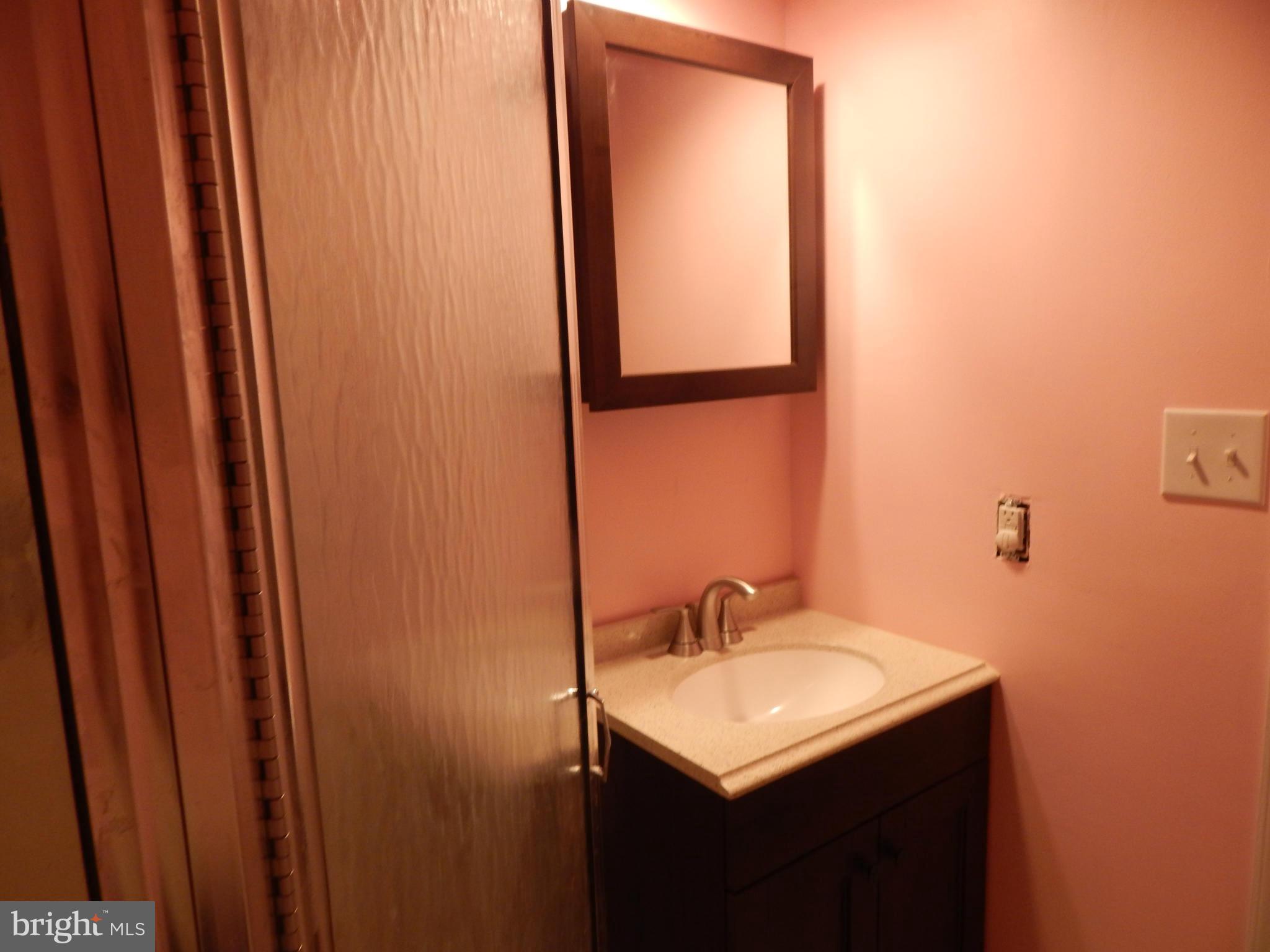 FAIRVIEW COMMONS - Residential