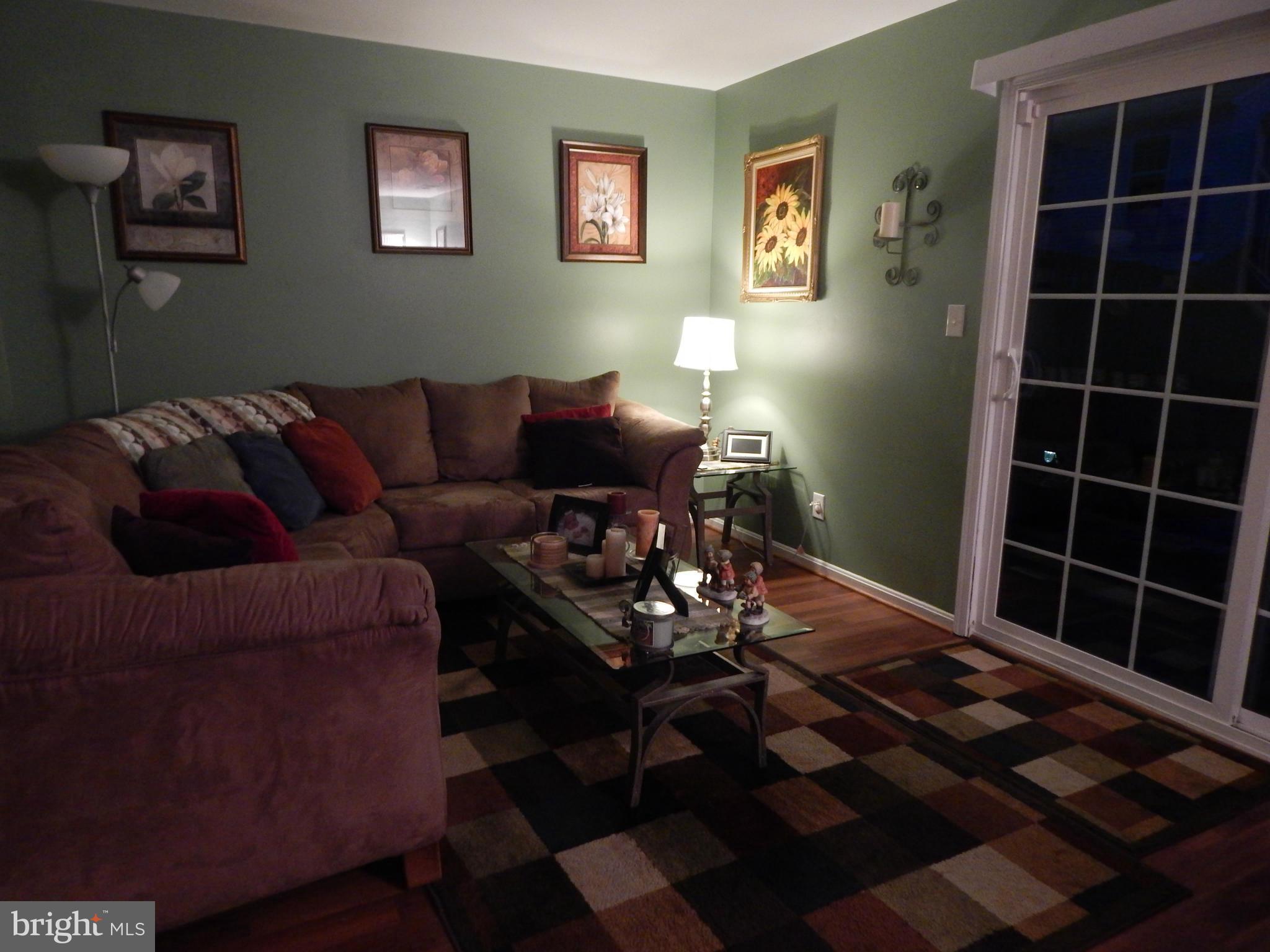 FAIRVIEW COMMONS - Residential