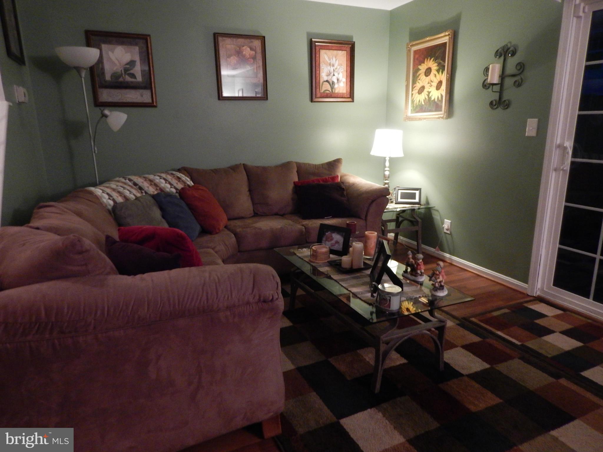 FAIRVIEW COMMONS - Residential