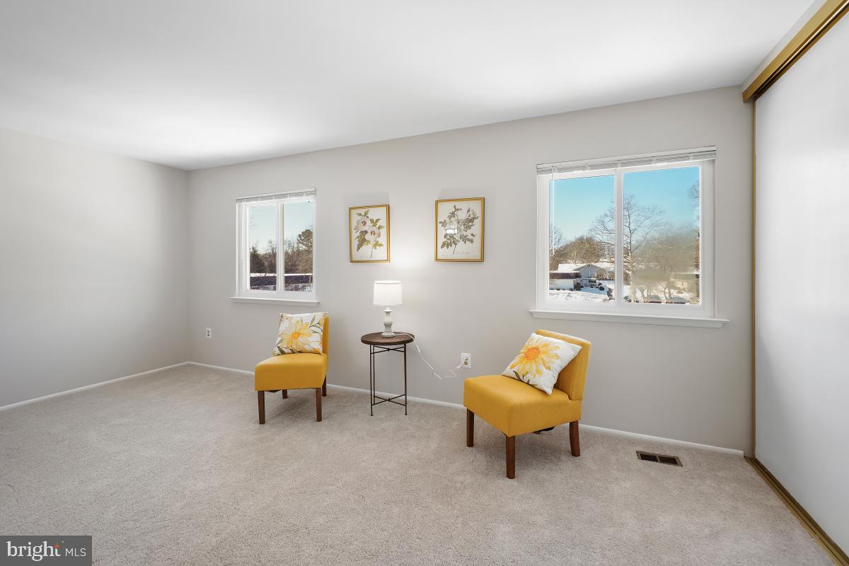 LEISURE WORLD - Residential