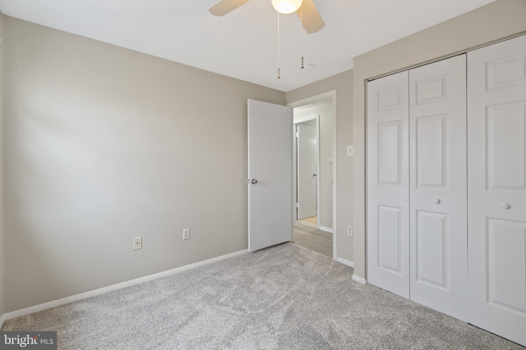 CROFTON SQUARE - Residential Lease