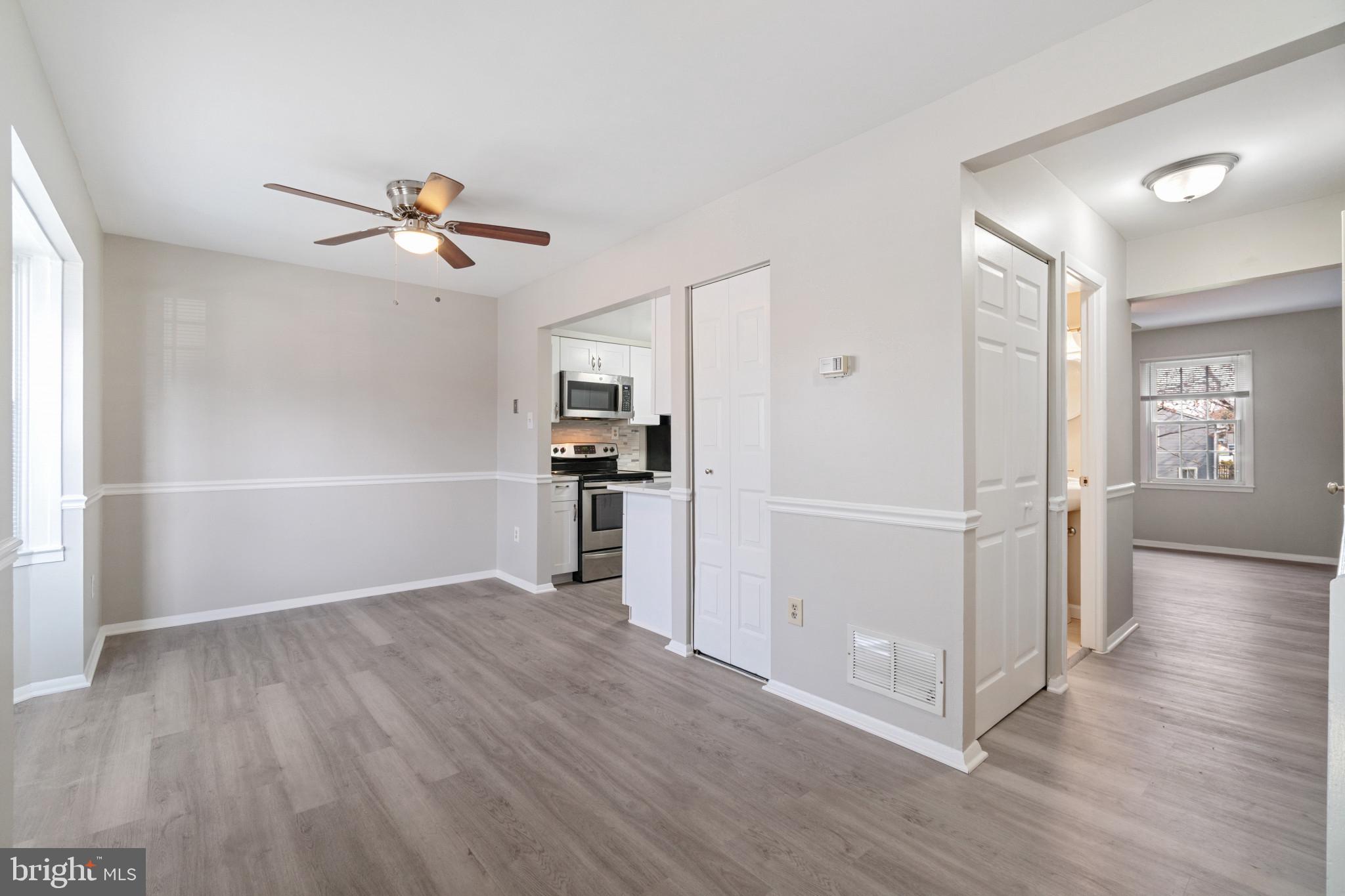 CROFTON SQUARE - Residential Lease