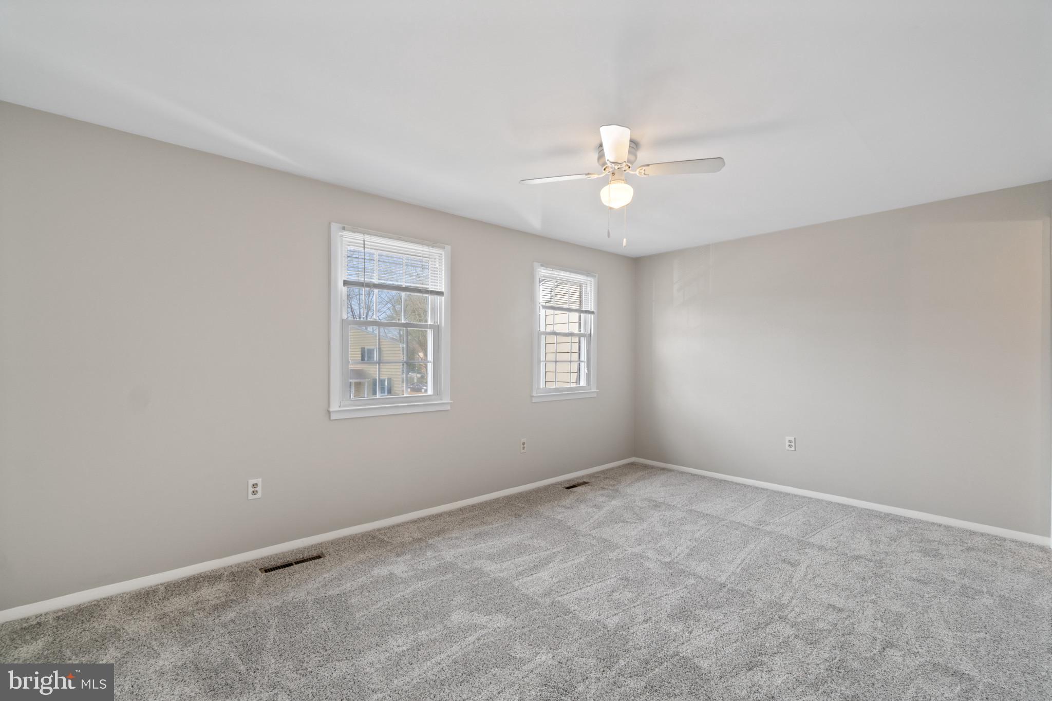 CROFTON SQUARE - Residential Lease