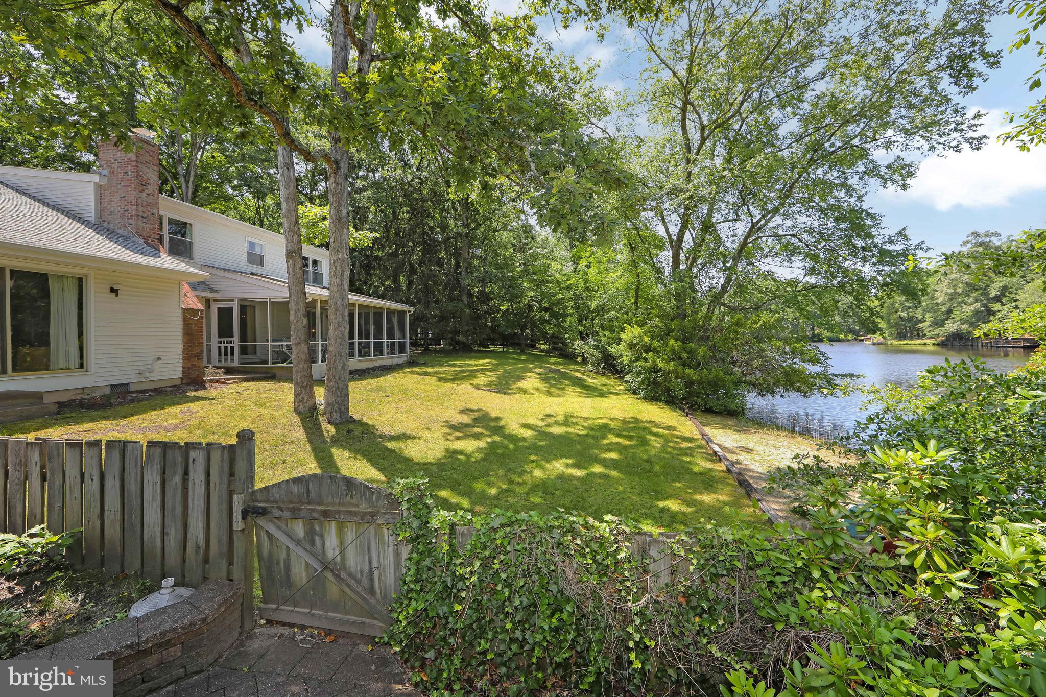 5 ELM COURT
