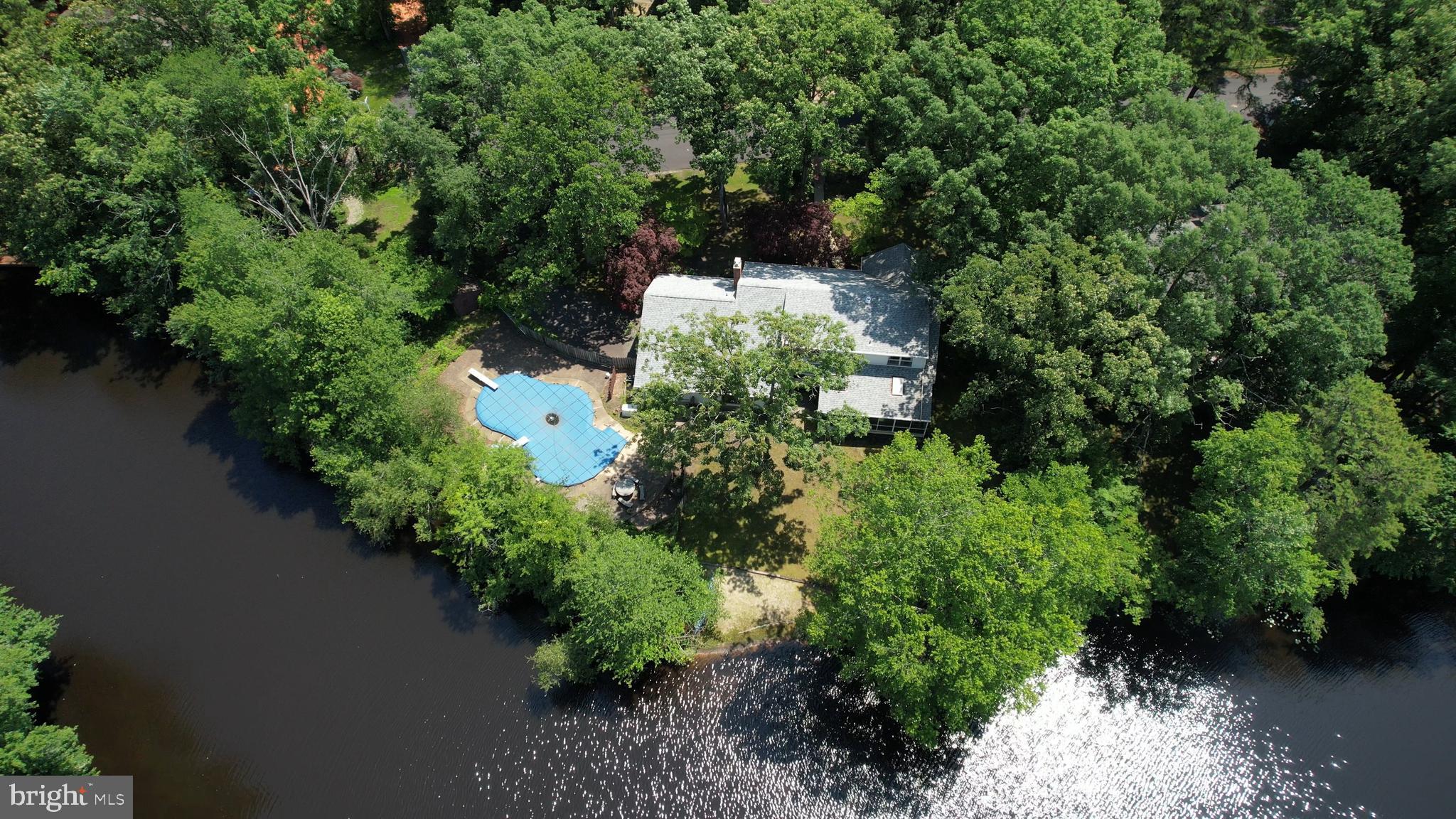 5 ELM COURT