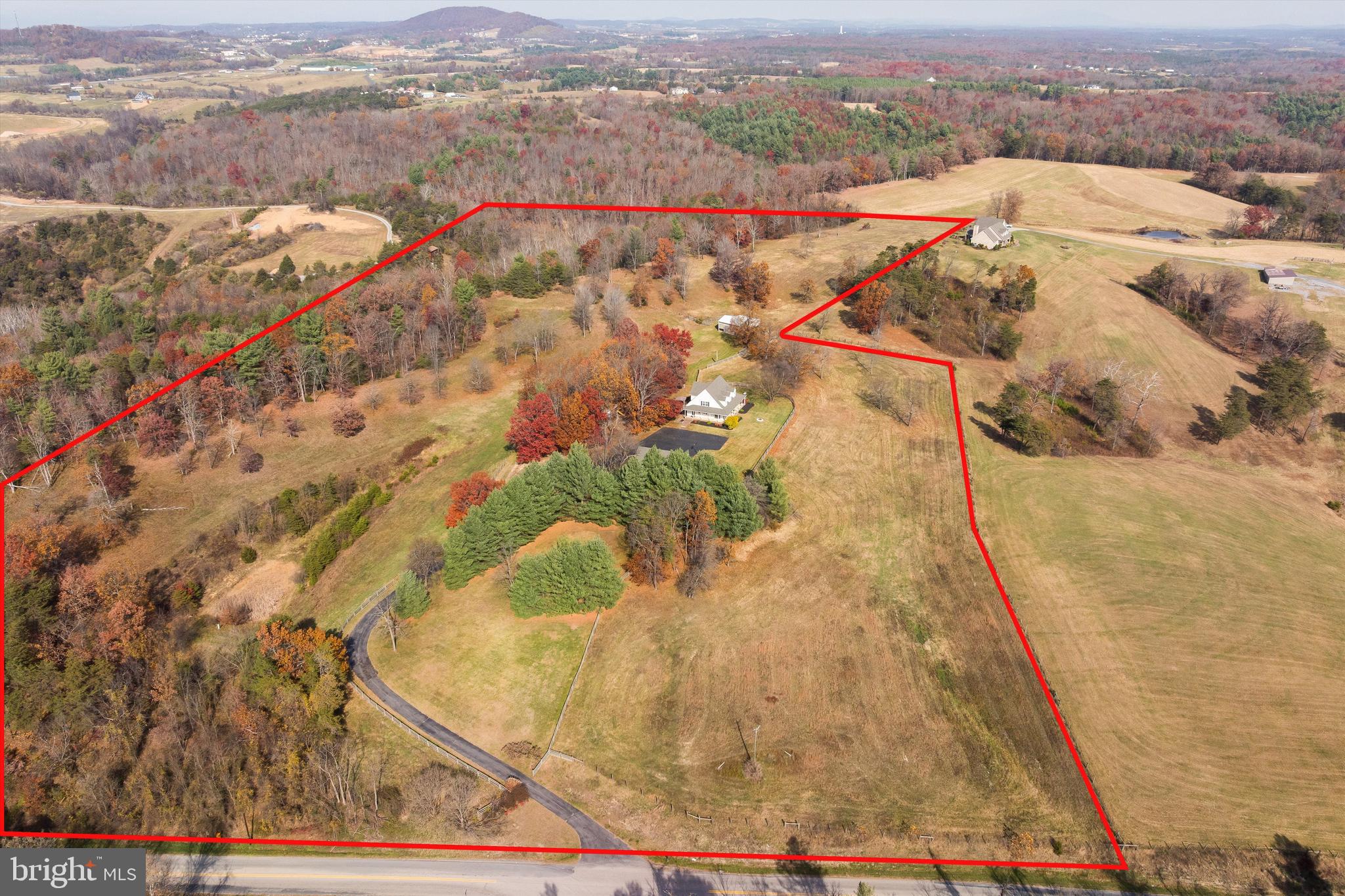 746 CHRISTIANS CREEK ROAD