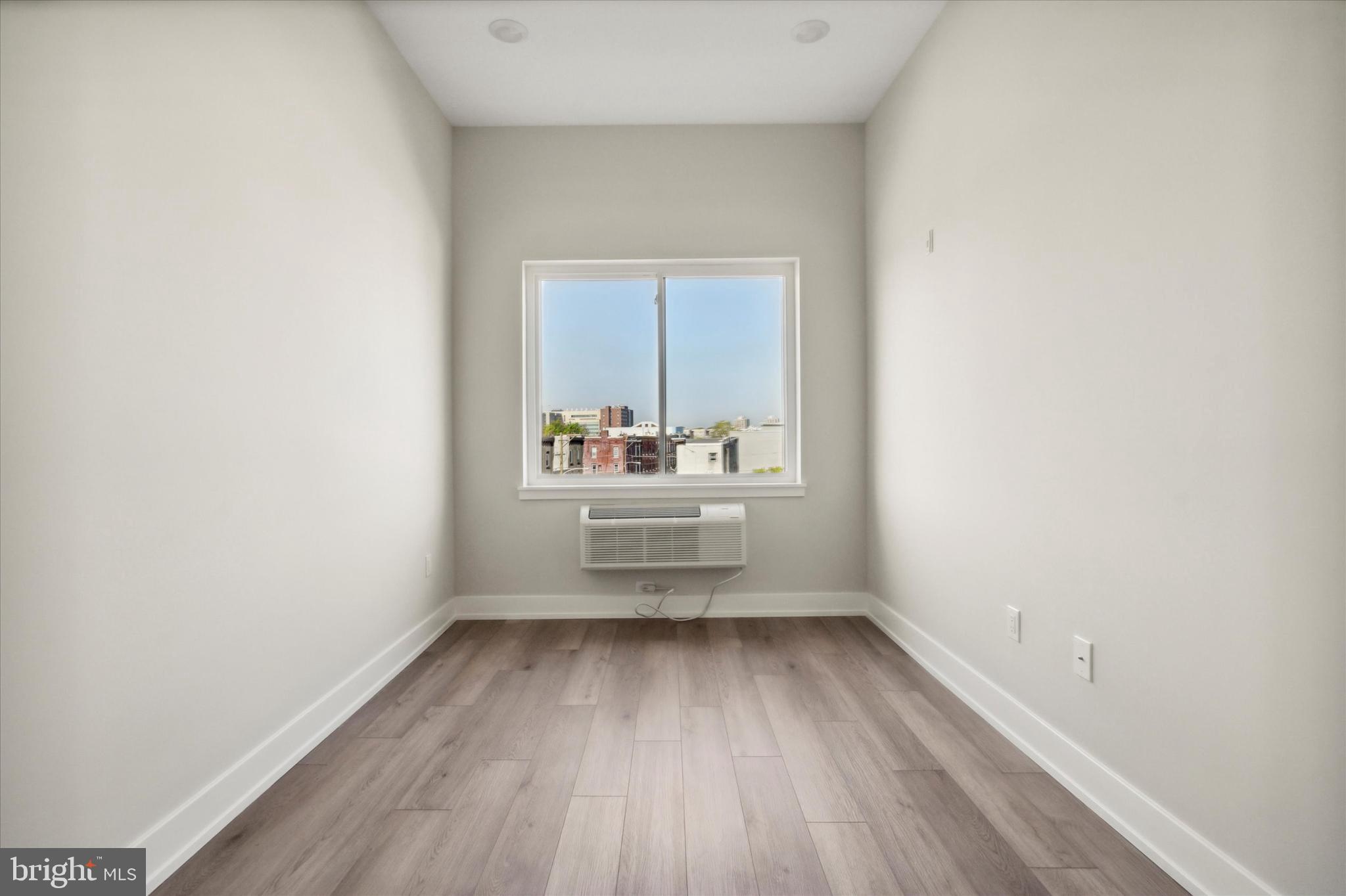 NORRIS SQUARE - Residential Lease