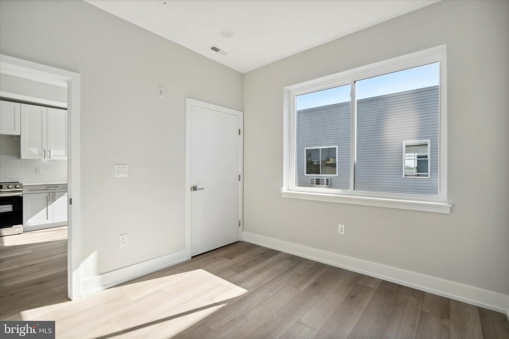 NORRIS SQUARE - Residential Lease