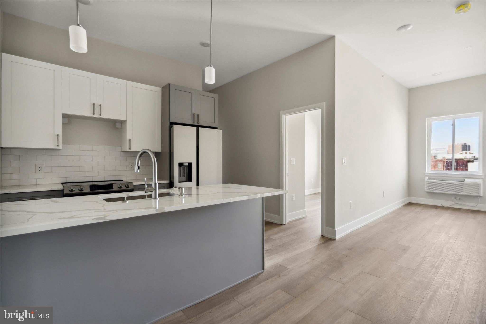 NORRIS SQUARE - Residential Lease