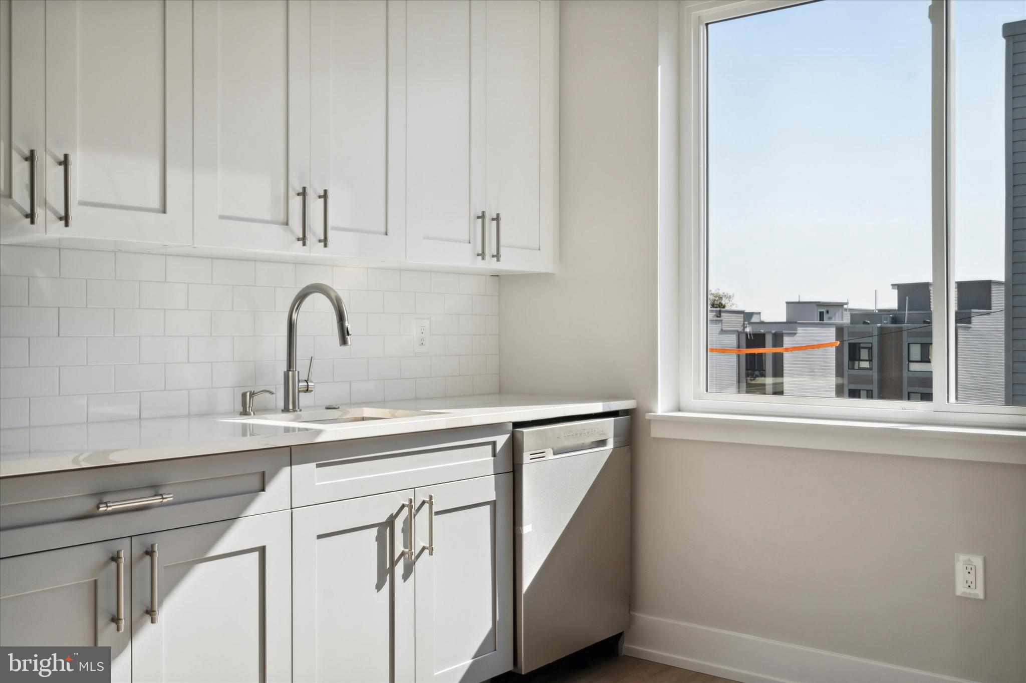 NORRIS SQUARE - Residential Lease