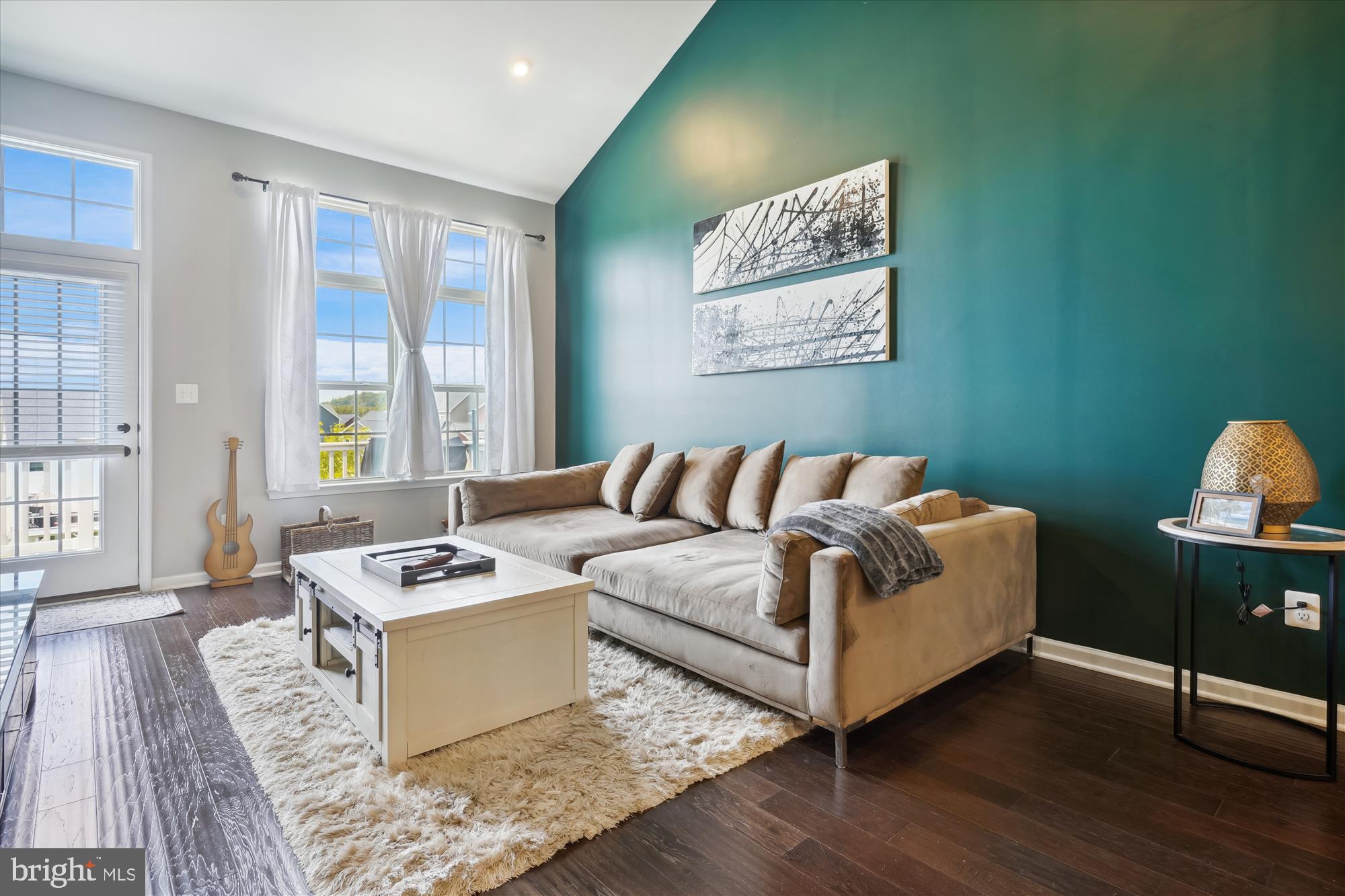 POTOMAC SHORES - Residential