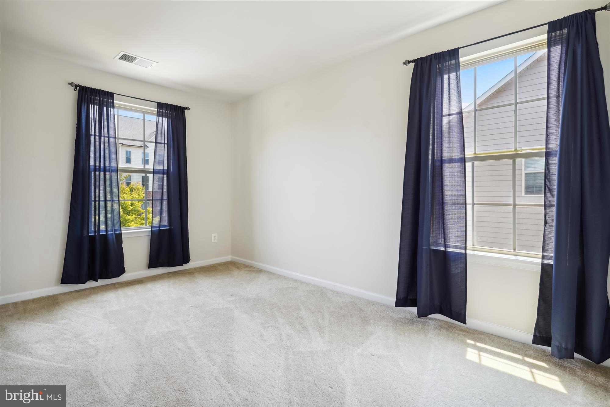 POTOMAC SHORES - Residential