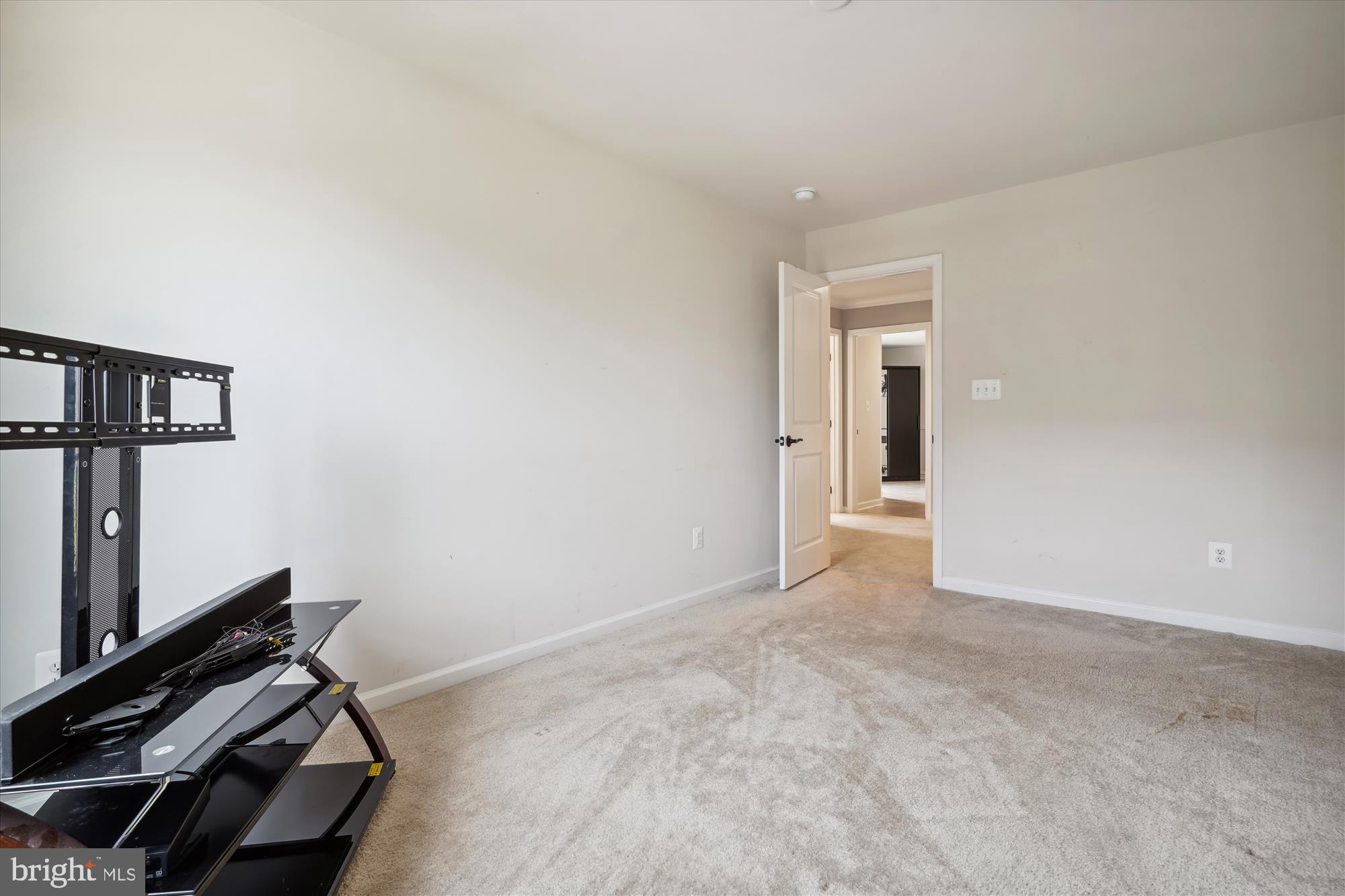 POTOMAC SHORES - Residential