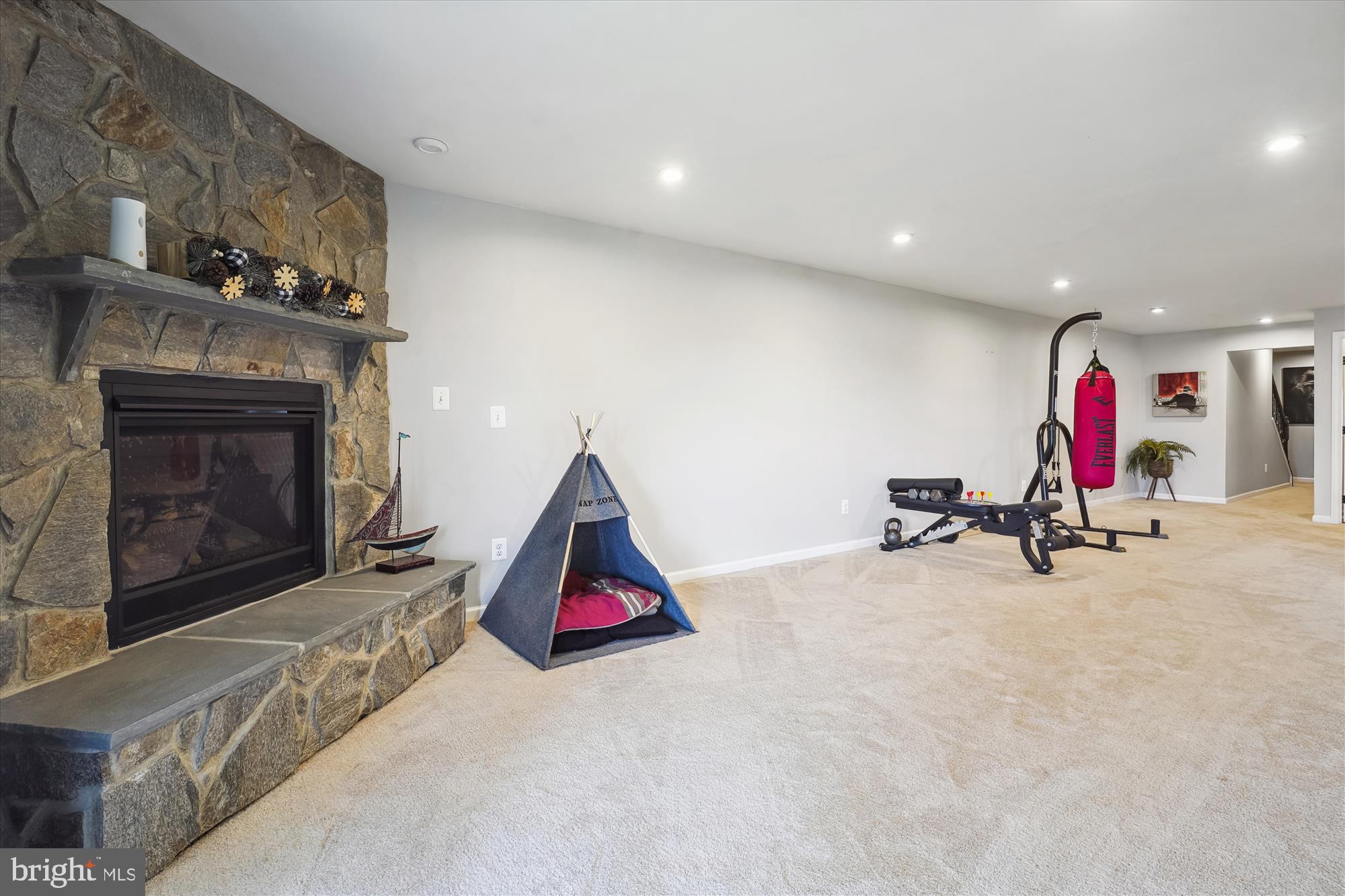 POTOMAC SHORES - Residential