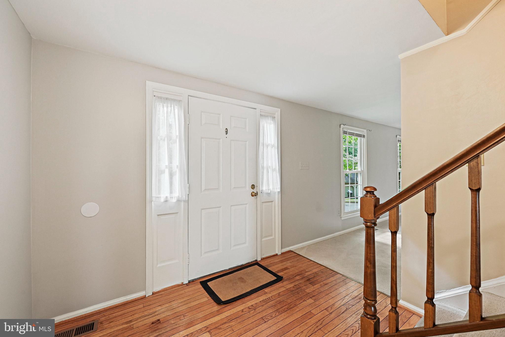 5847 NEW ENGLAND WOODS DRIVE