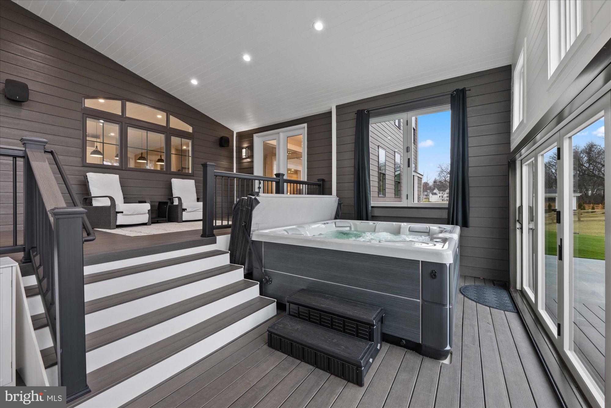 HARTLAND - Residential