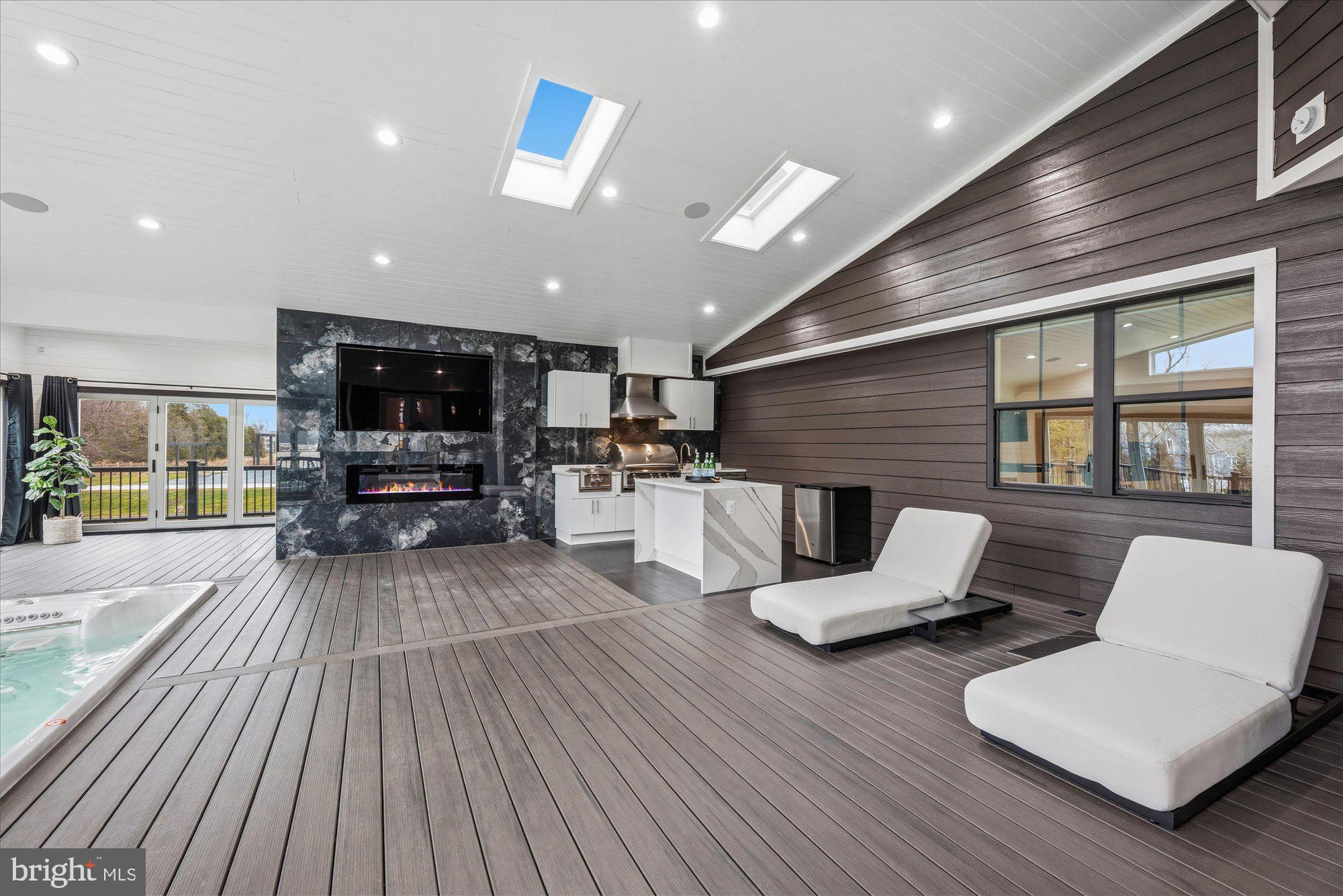 HARTLAND - Residential