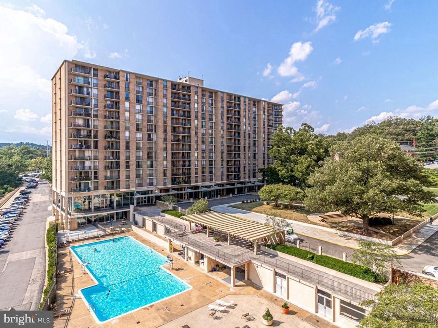IGNORE DOM - NEW LISTING WITH NEW PRICE . Discover comfort, convenience, style, luxury, and Location in this sunlit, spacious 1,152 sq. ft. 2-bedroom, 2-bath condo perfectly designed for modern living. This beautifully maintained home includes a garage parking and extra storage. Step into a bright, separate dining and living room highlighted by floor-to-ceiling windows that flood the space with natural light. Hardwood floors run throughout the main areas. The entire home has been freshly painted in neutral colors, creating a warm and inviting ambiance. The galley kitchen shines with The home features a Front Load washer and dryer along with a 2023 installed HVAC system for year-round comfort and efficiency. Enjoy relaxing outdoors on the large private balcony overlooking the Barcroft trail and views of river —perfect for morning coffee or unwinding after a long day. This full-service community offers 24-hour concierge and security and an impressive suite of amenities including: · Well-equipped fitness center · Brand new tennis courts · Storage unit · Media/movie theater · Clubhouse, party room, movie theater & billiard rooms · Business center · Outdoor swimming pool & sun deck · BBQ grills & picnic area · Elevators for added convenience · Acceptance of delivered packages Pet-friendly building, ideally located near Shirlington’s Four Mile Run, Washington and Old Dominion jogging/biking trails. Minutes from Washington, DC, Amazon HQ2, The Pentagon, Reagan National Airport, and close to Metro.. Close to Shirlington’s restaurants, grocery stores, shops, and just a short drive to Ballston, I-495, I-395, I-66, and Route 50.