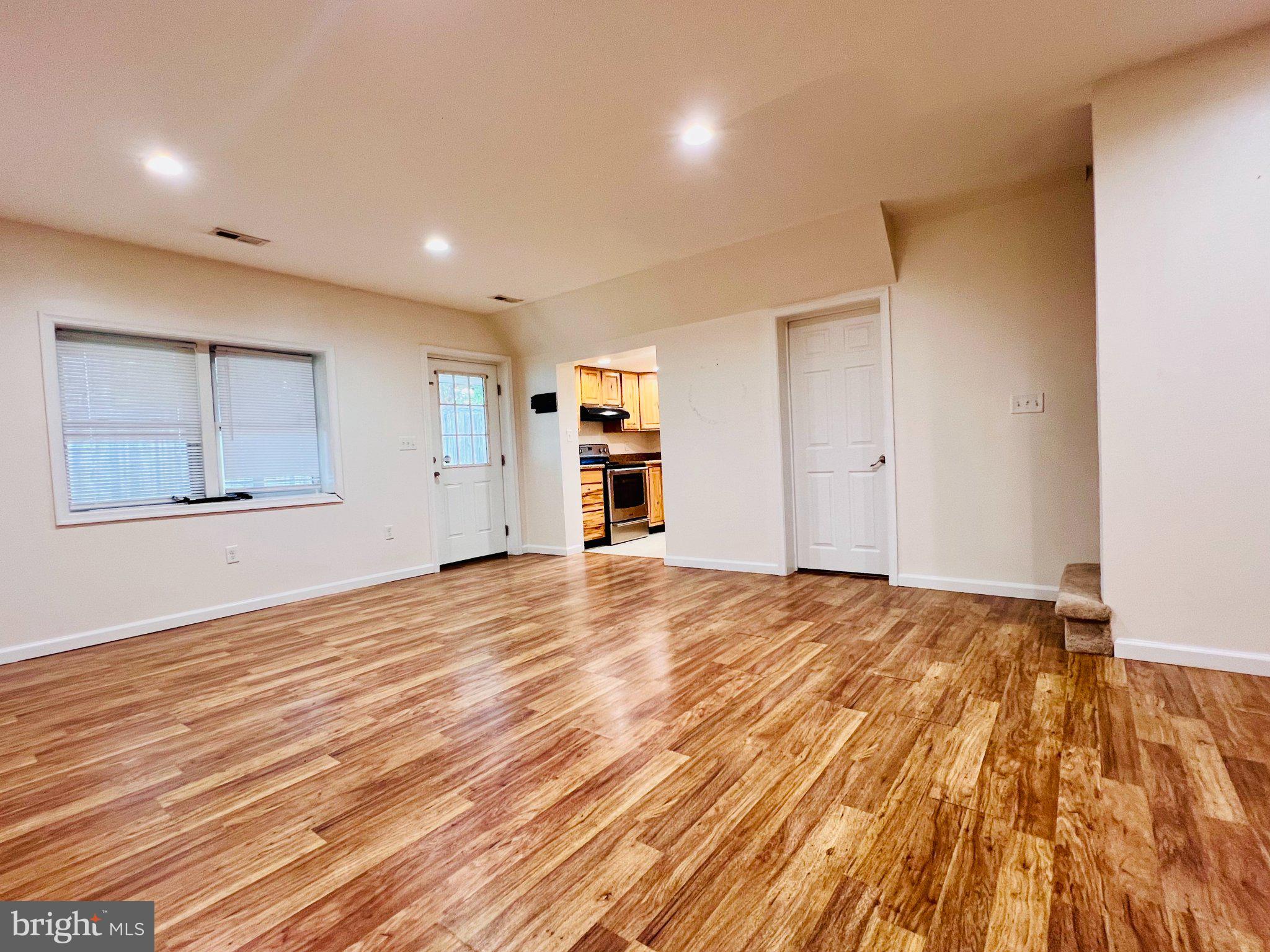 208 TELEGRAPH ROAD