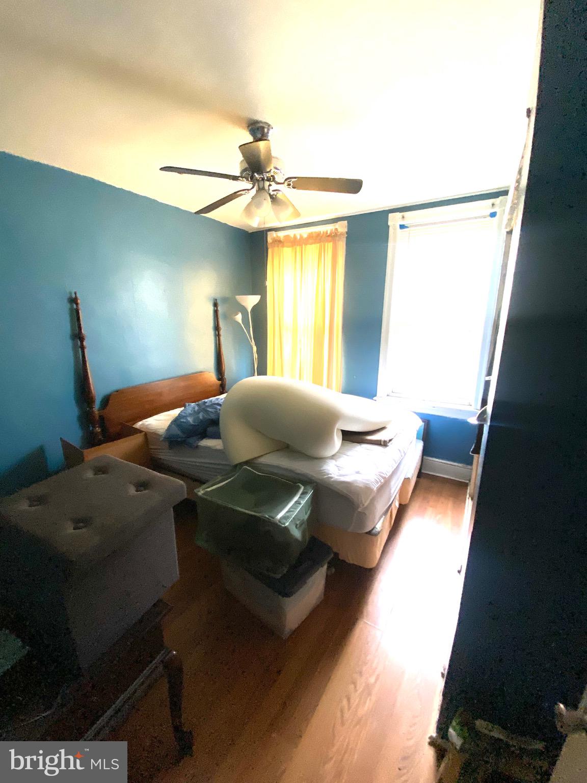 POINT BREEZE - Residential