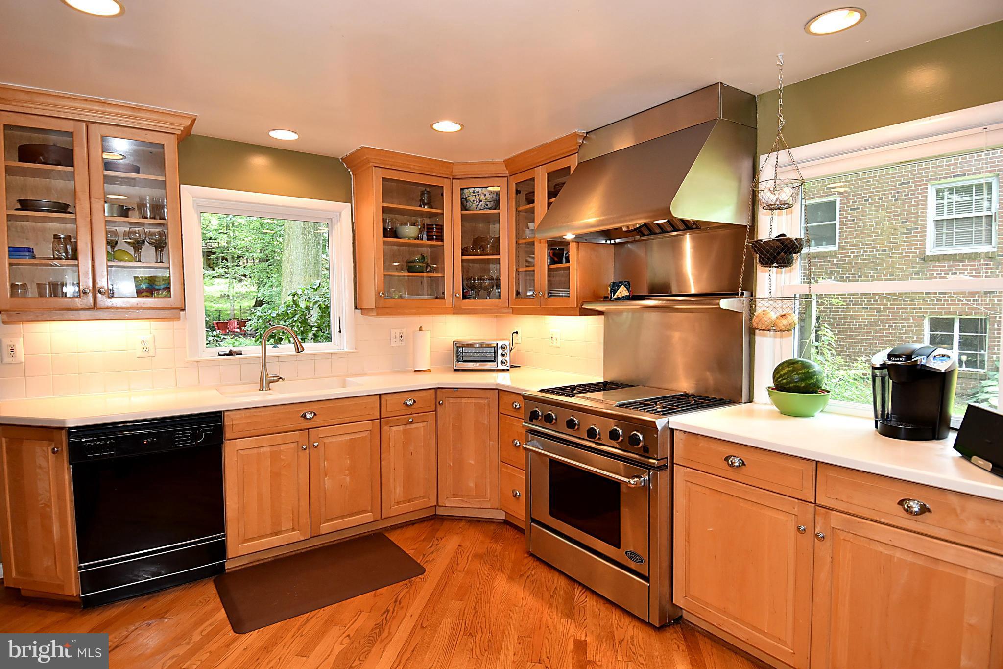 BROADMONT - Residential Lease