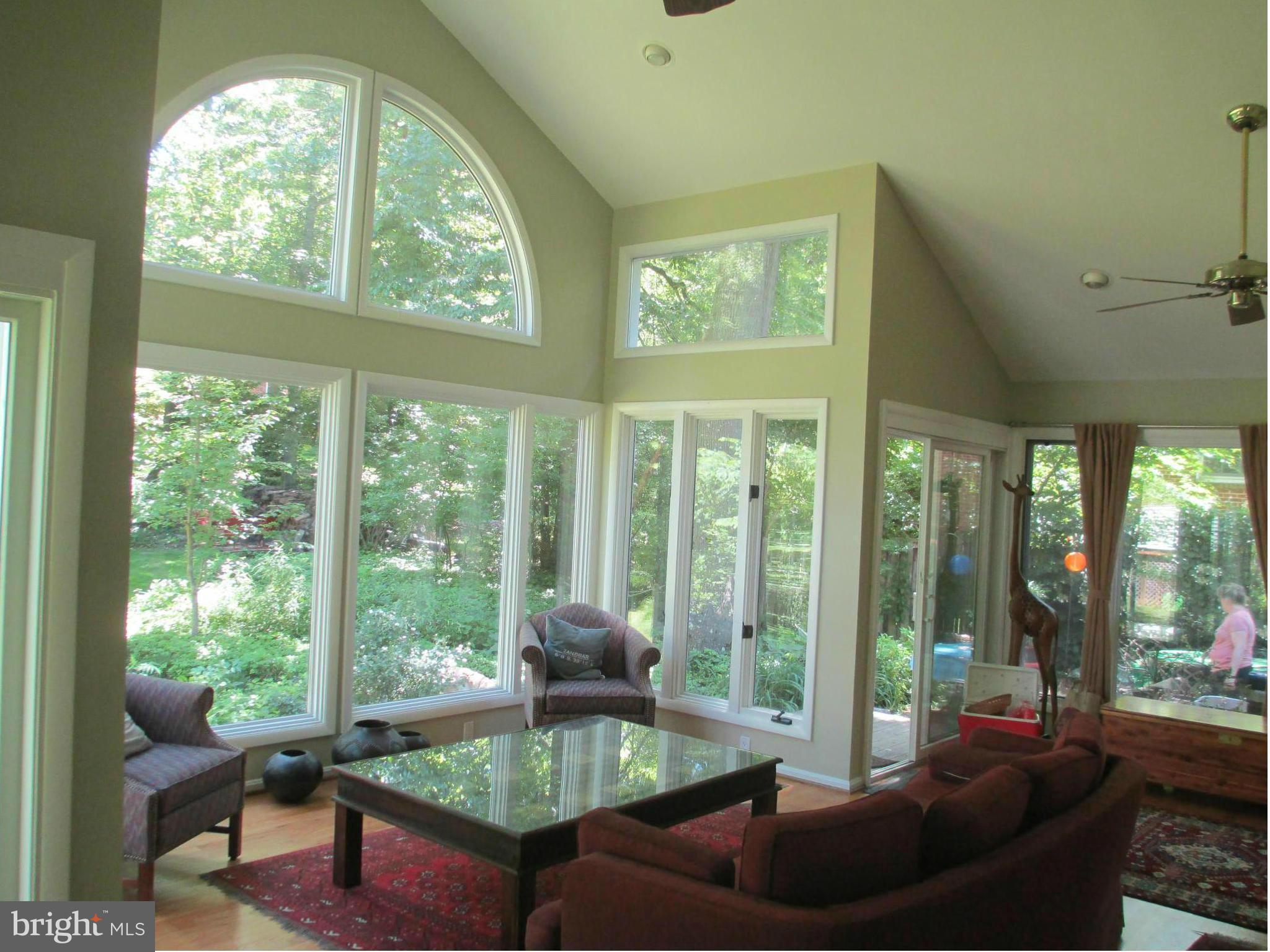 BROADMONT - Residential Lease