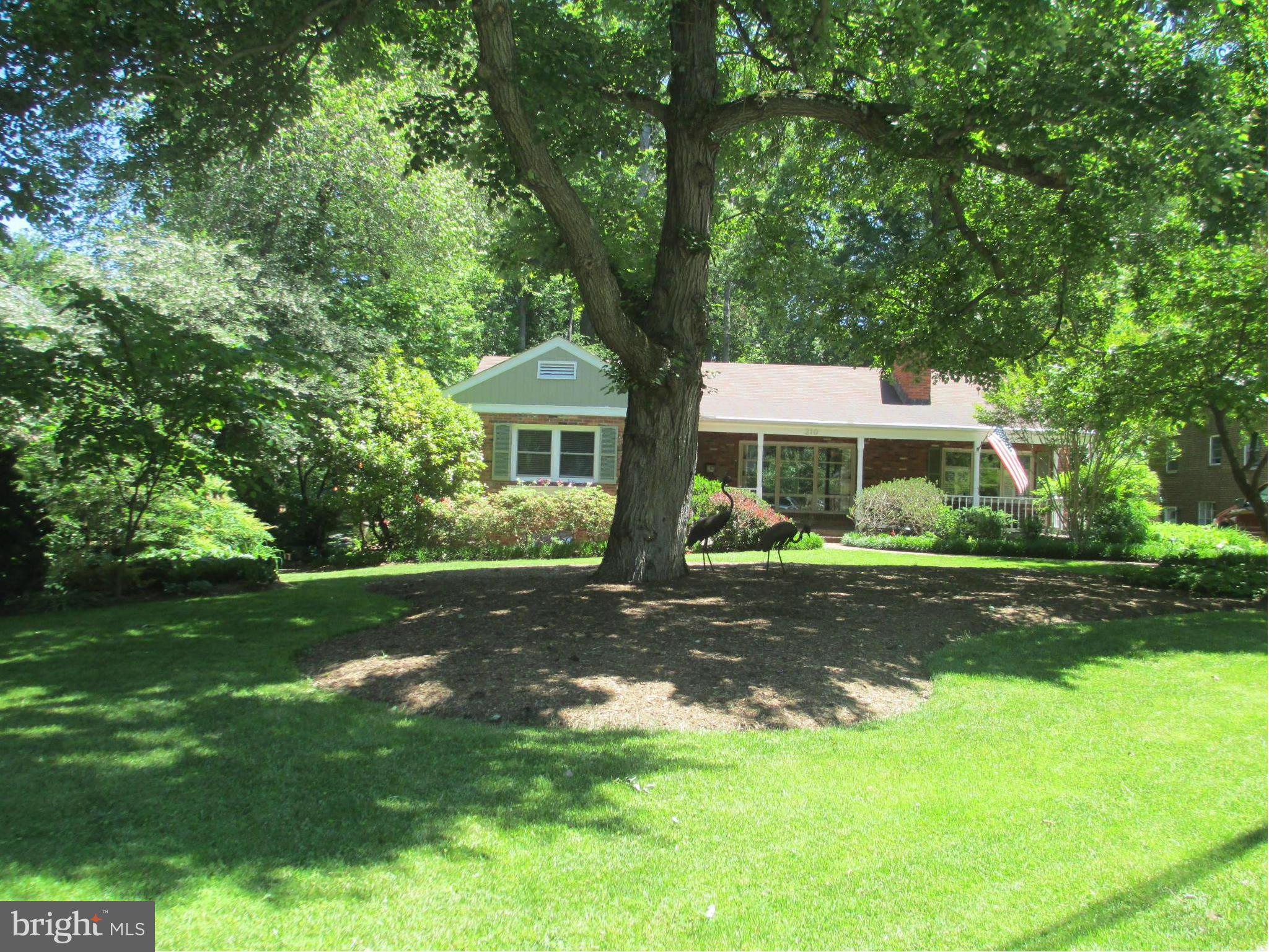 BROADMONT - Residential Lease