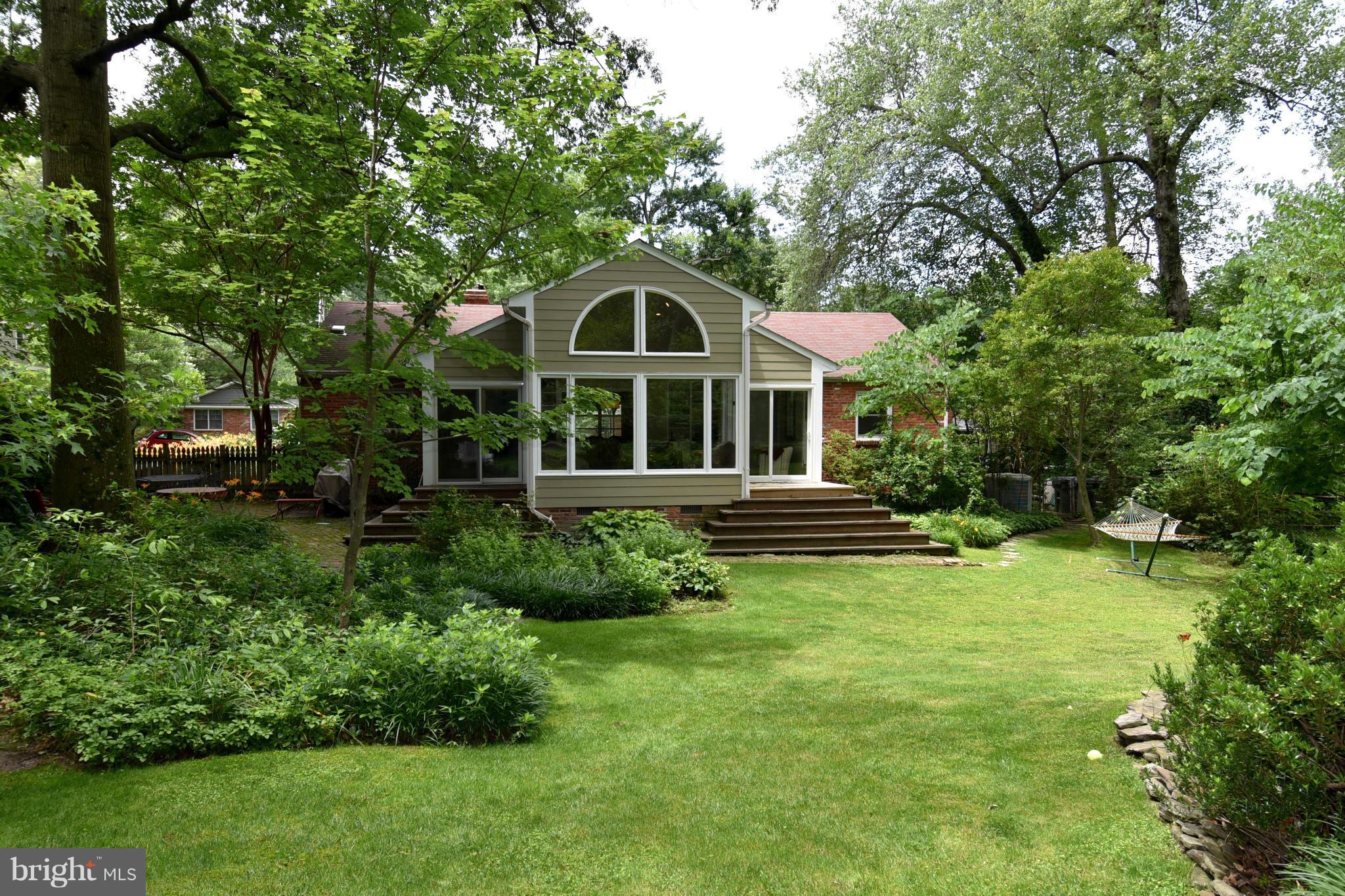 BROADMONT - Residential Lease