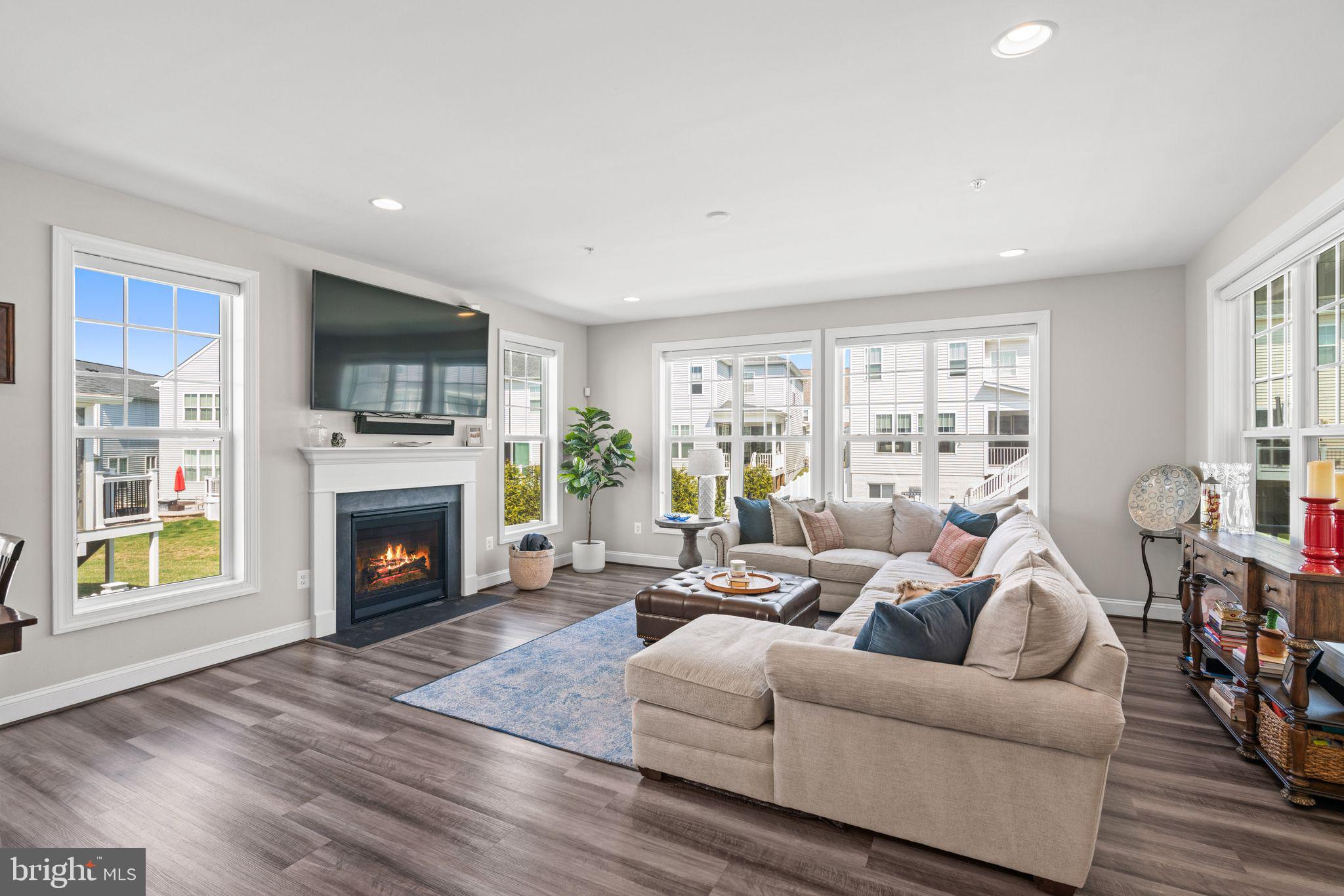 THE CASCADES AT TWO RIVERS - Residential