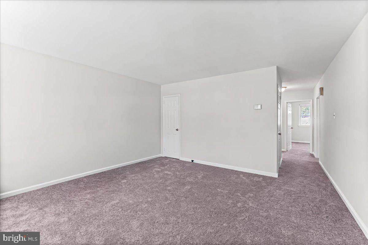 23 E BERKLEY AVENUE