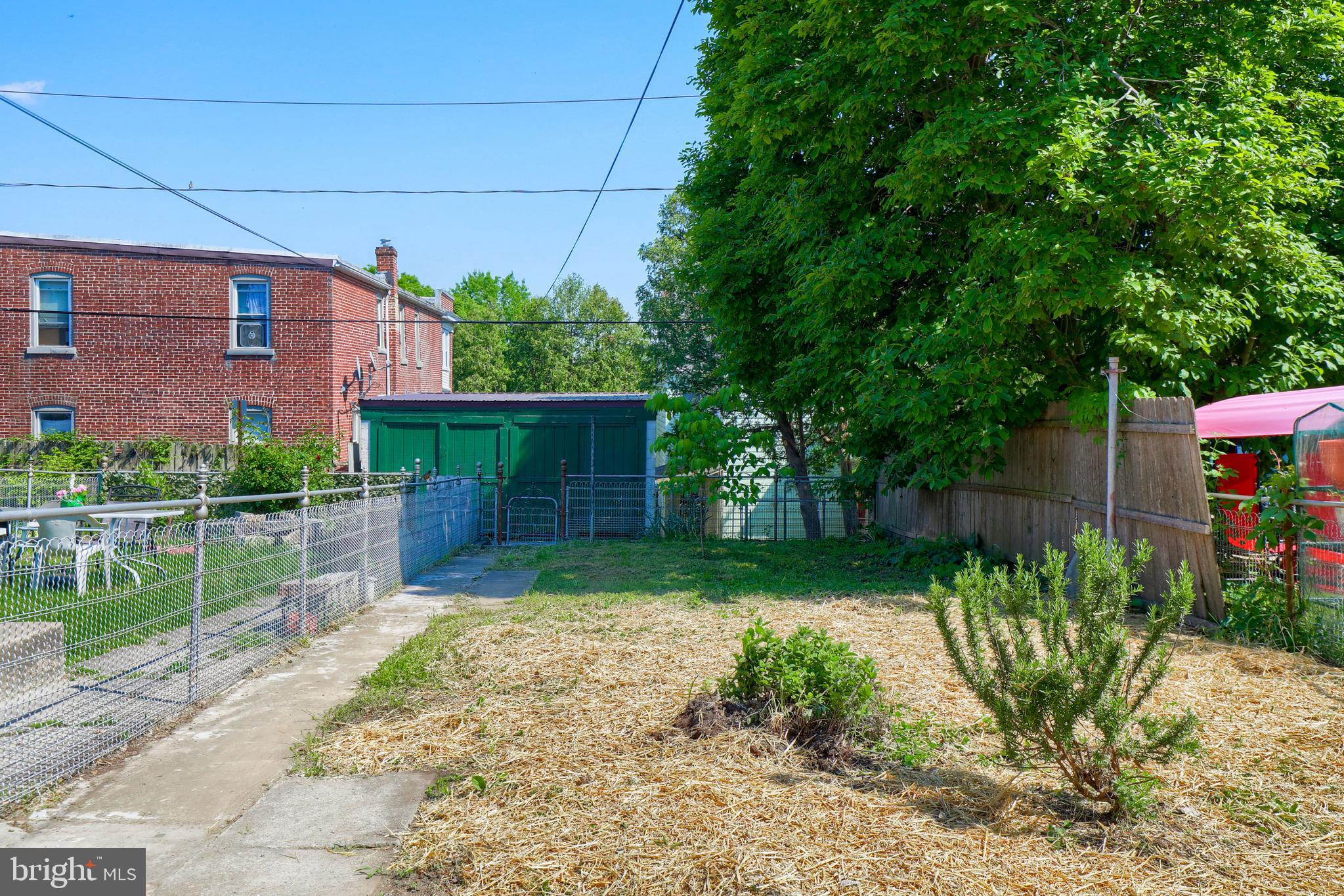 SOWE NEIGHBORHOOD / CABBAGE HILL - Residential