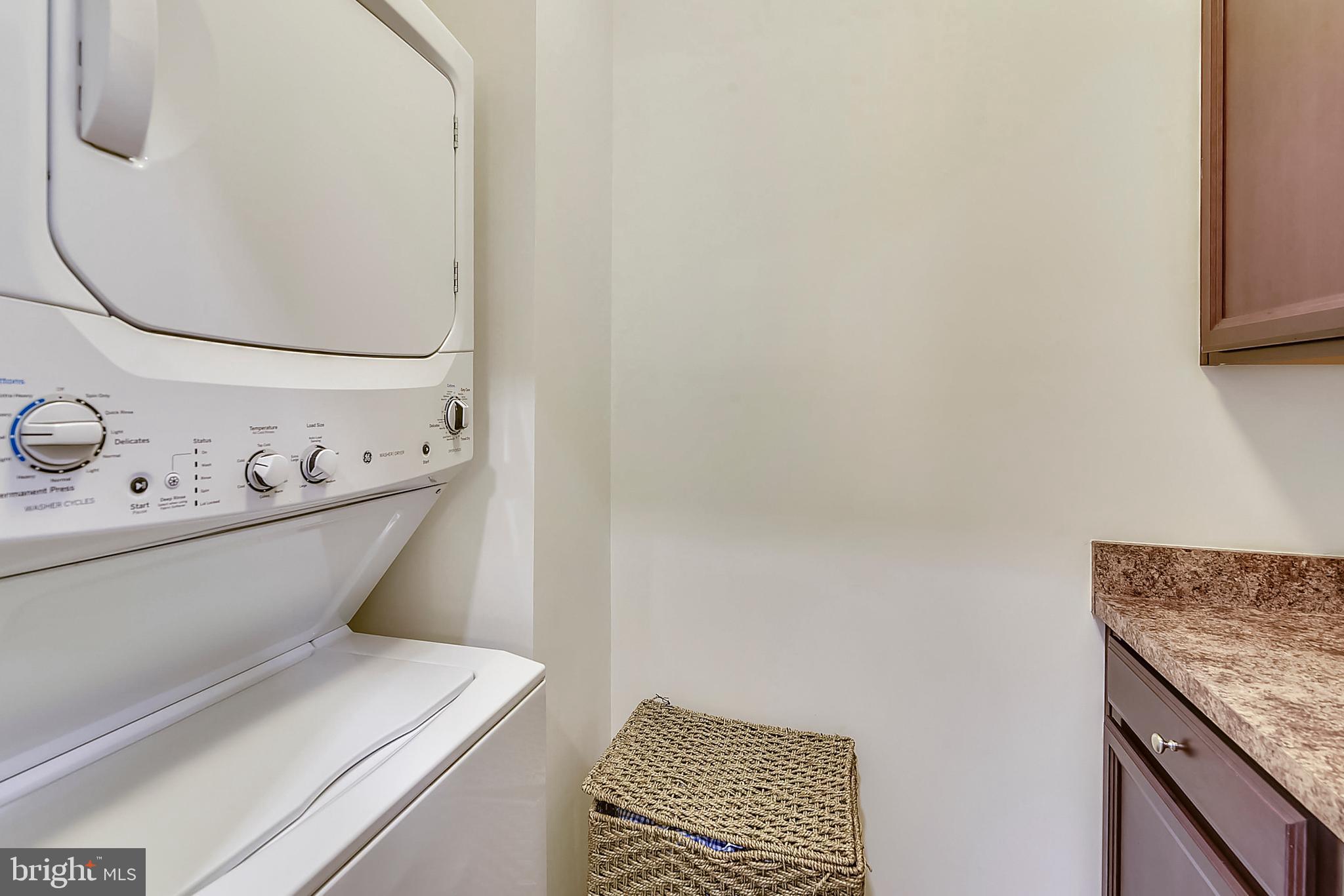 ORCHARD SQUARE - Residential