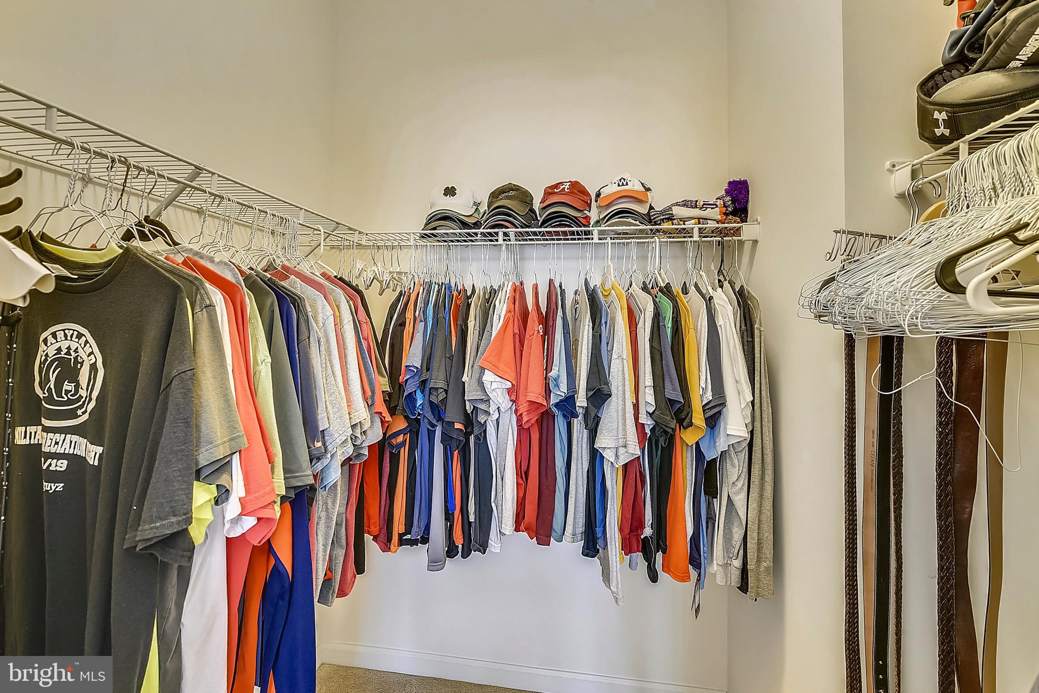 ORCHARD SQUARE - Residential