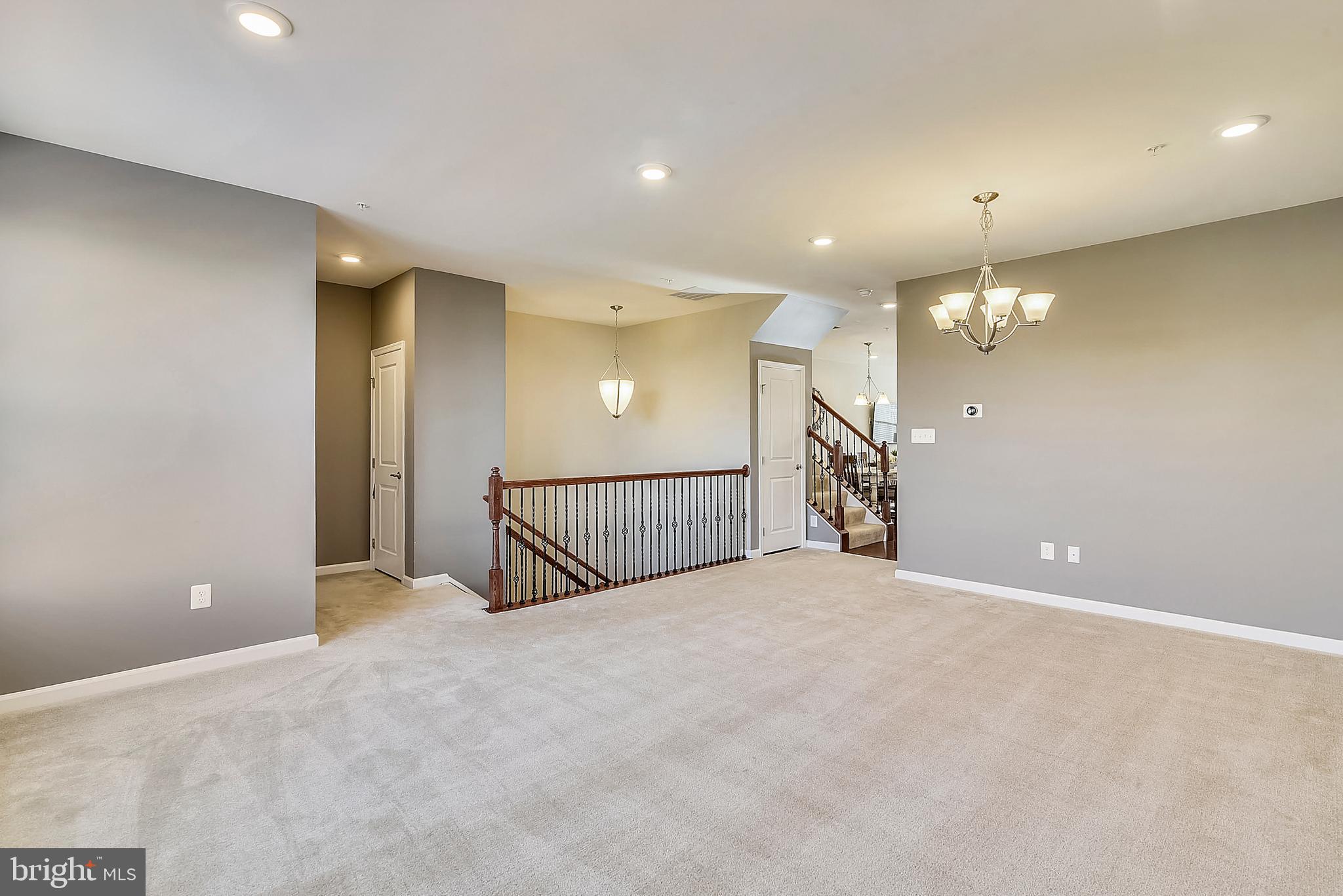 ORCHARD SQUARE - Residential