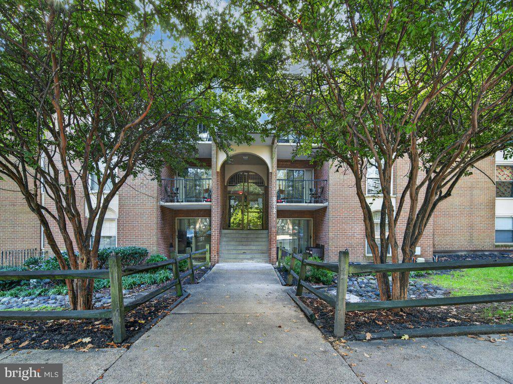 3312 WOODBURN VILLAGE DRIVE 12