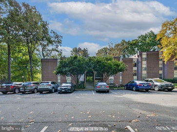3312 WOODBURN VILLAGE DRIVE 12 ANNANDALE VA 22003