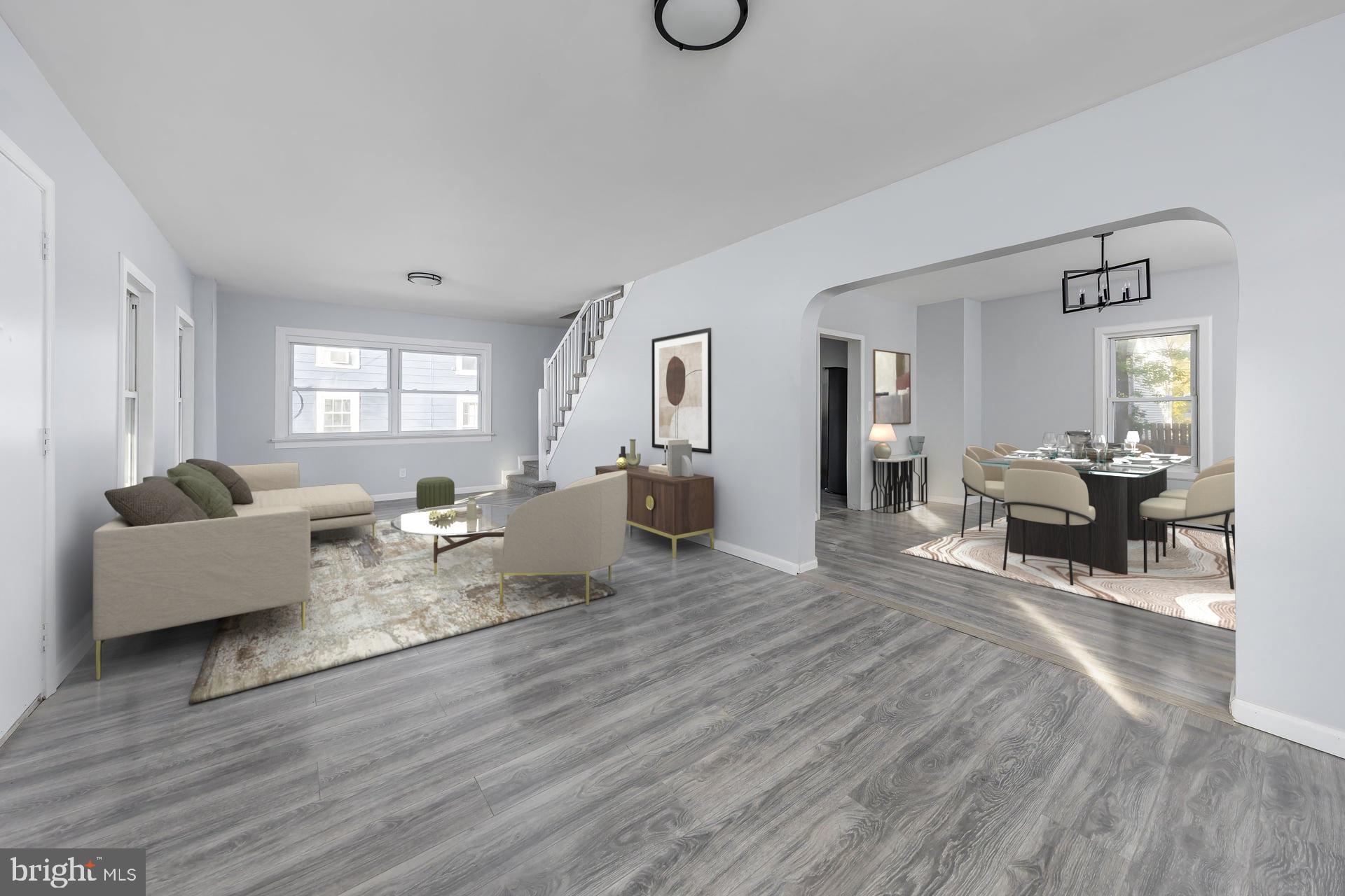 11 W WASHINGTON STREET